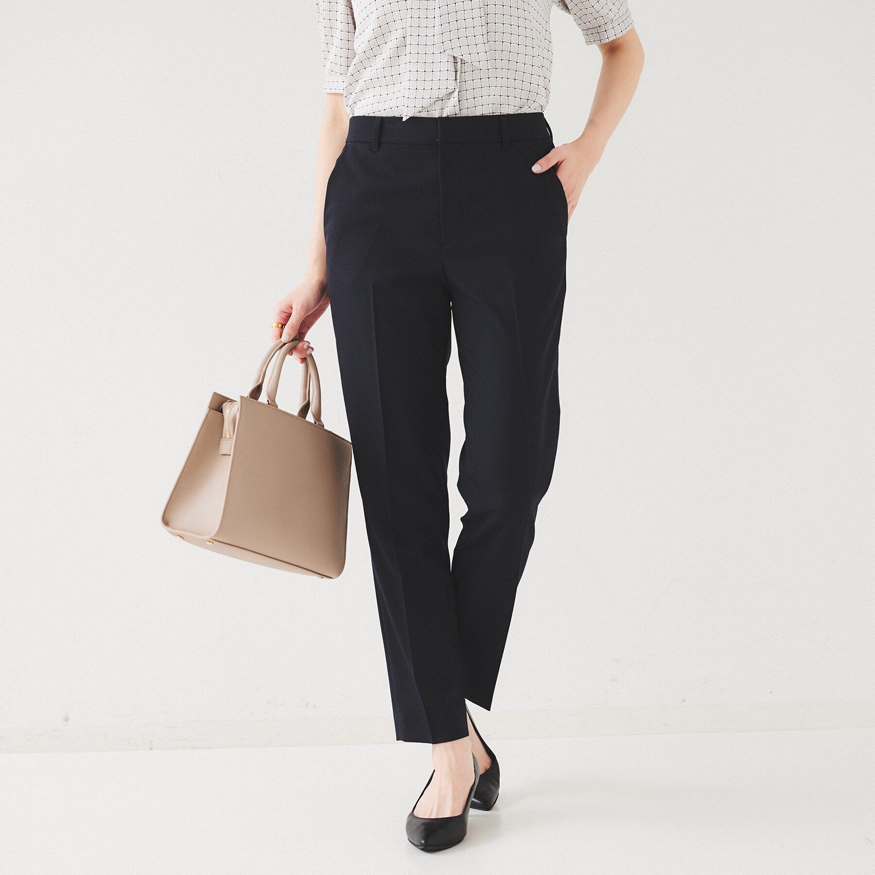 UNTITLED「【セットアップ可能】リネンライク テーパードパンツ」|その他|