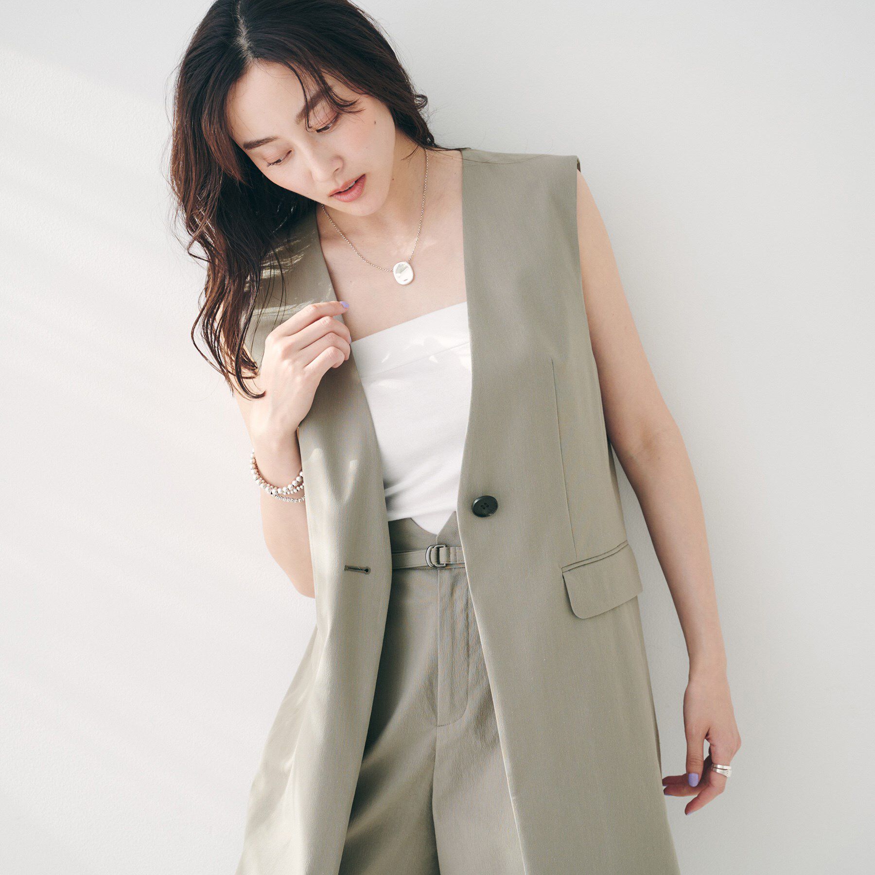 UNTITLED「【セットアップ可能／オンオフ】ラミー混カラーレスジレ」|ベスト・ジレ|