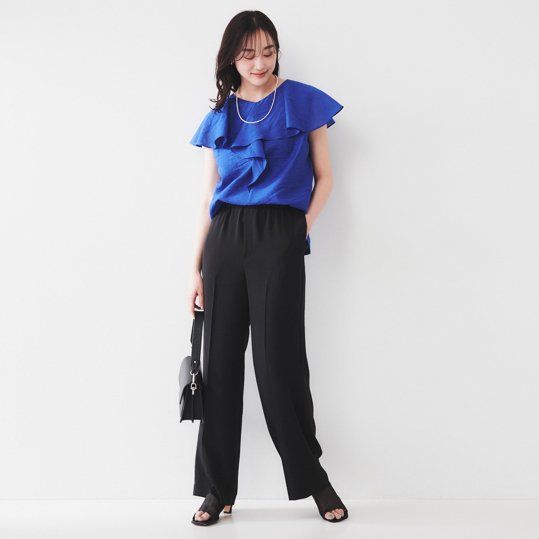 UNTITLED「【きれいめ/洗える/フリル】ラッフルシアーブラウス」|シャツ・ブラウス|