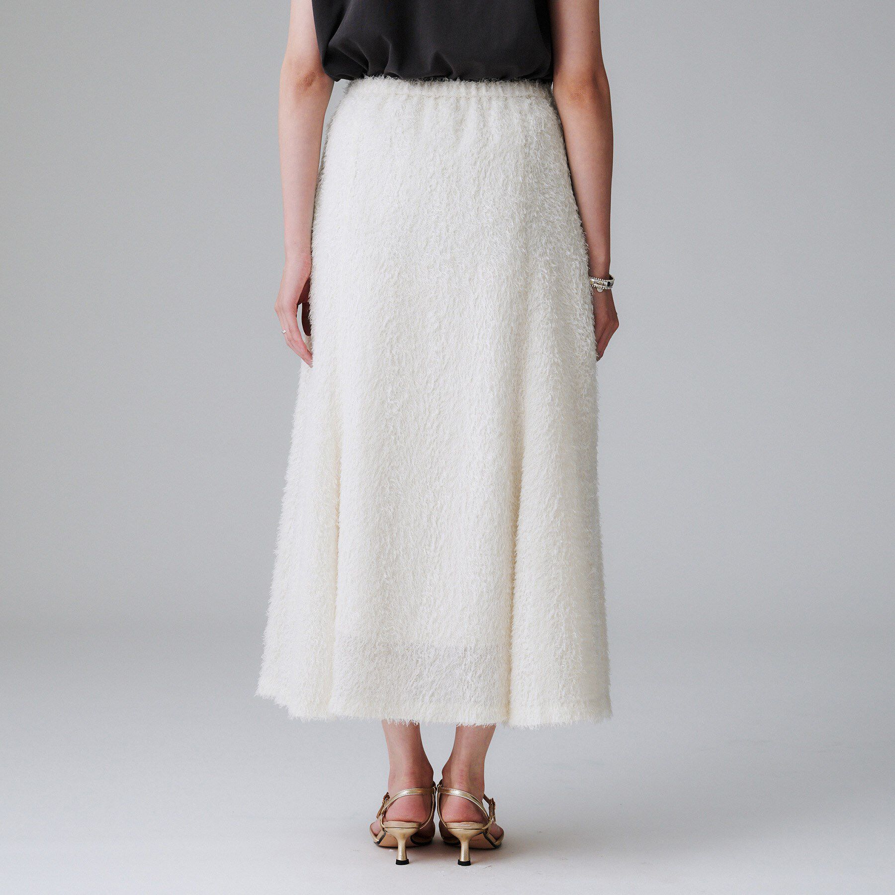 UNTITLED「【セットアップ可/後ろウエストゴム】フェザーマーメイドスカート」|スカート|