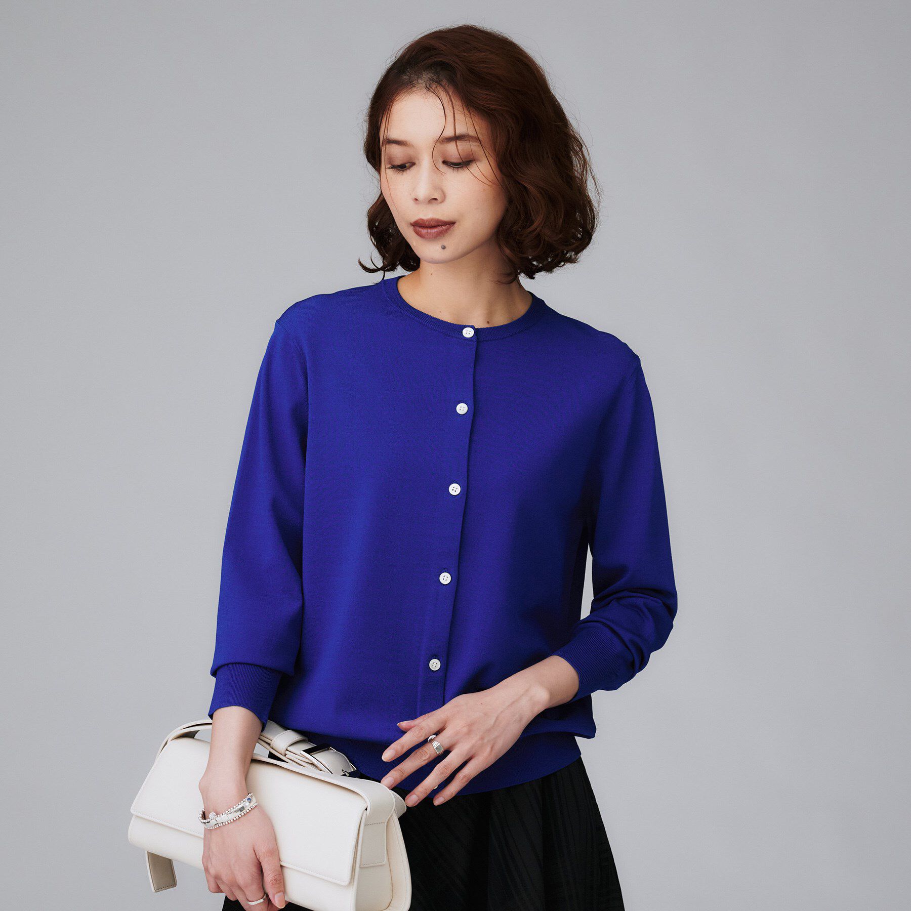 UNTITLED「【アンサンブル可/薄手】ベーシッククルーネックカーディガン」|カーディガン|