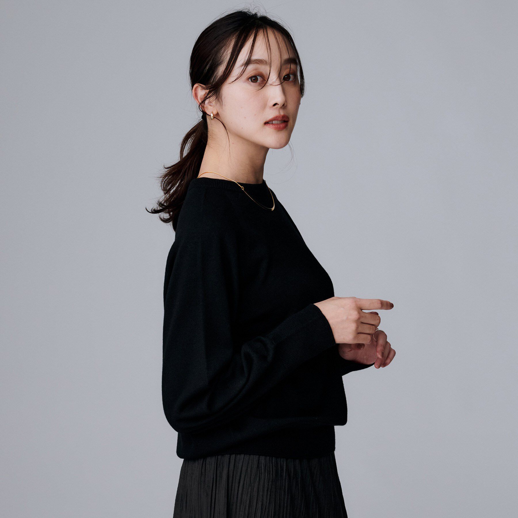 UNTITLED「【8色展開／コンパクト丈】レーヨン混 コクーンニット」|ニット・セーター|