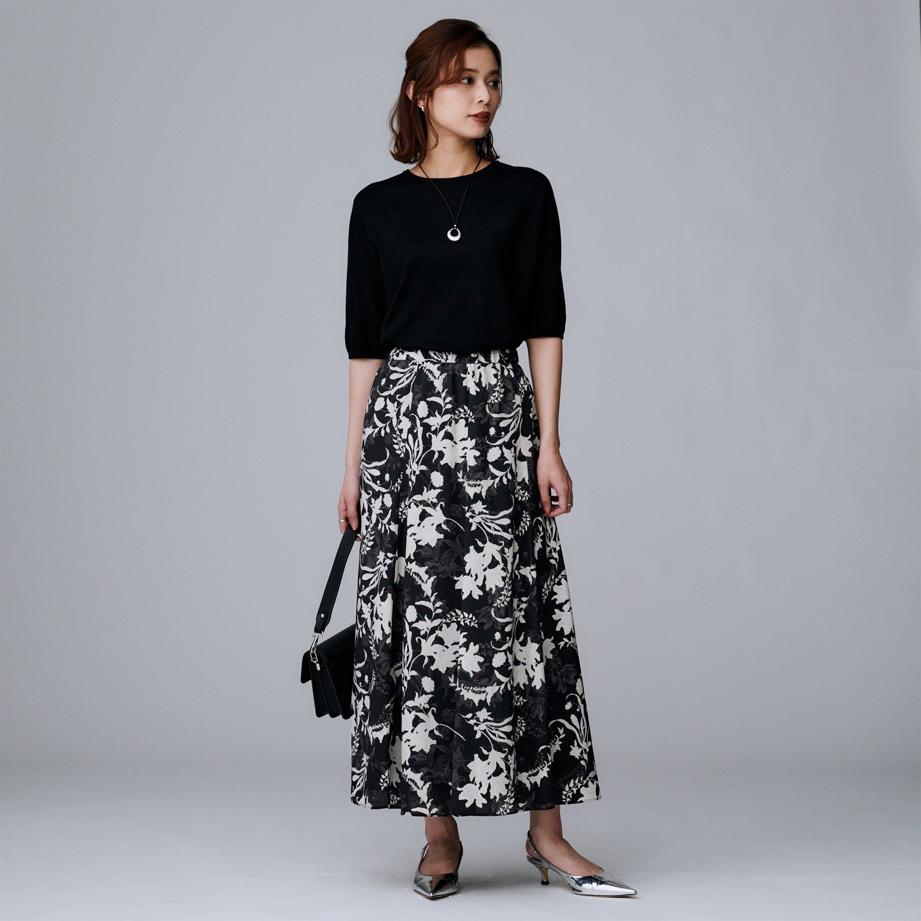 UNTITLED「【セットアップ可/ウエストゴム】オーナメントフラワー スカート」|スカート|