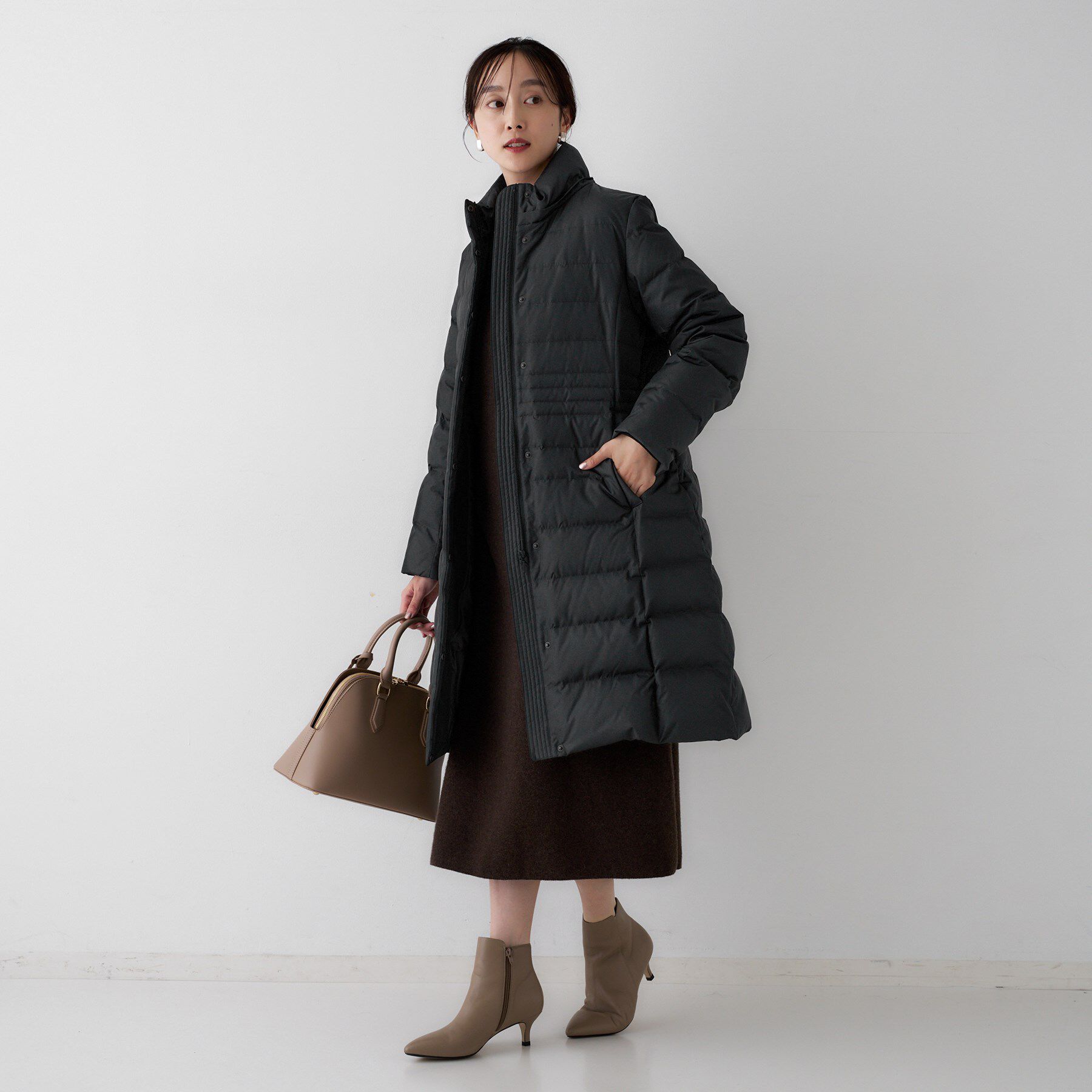 UNTITLED「【はっ水機能/フード取り外し可/防寒】ロングダウンコート」|ダウン|