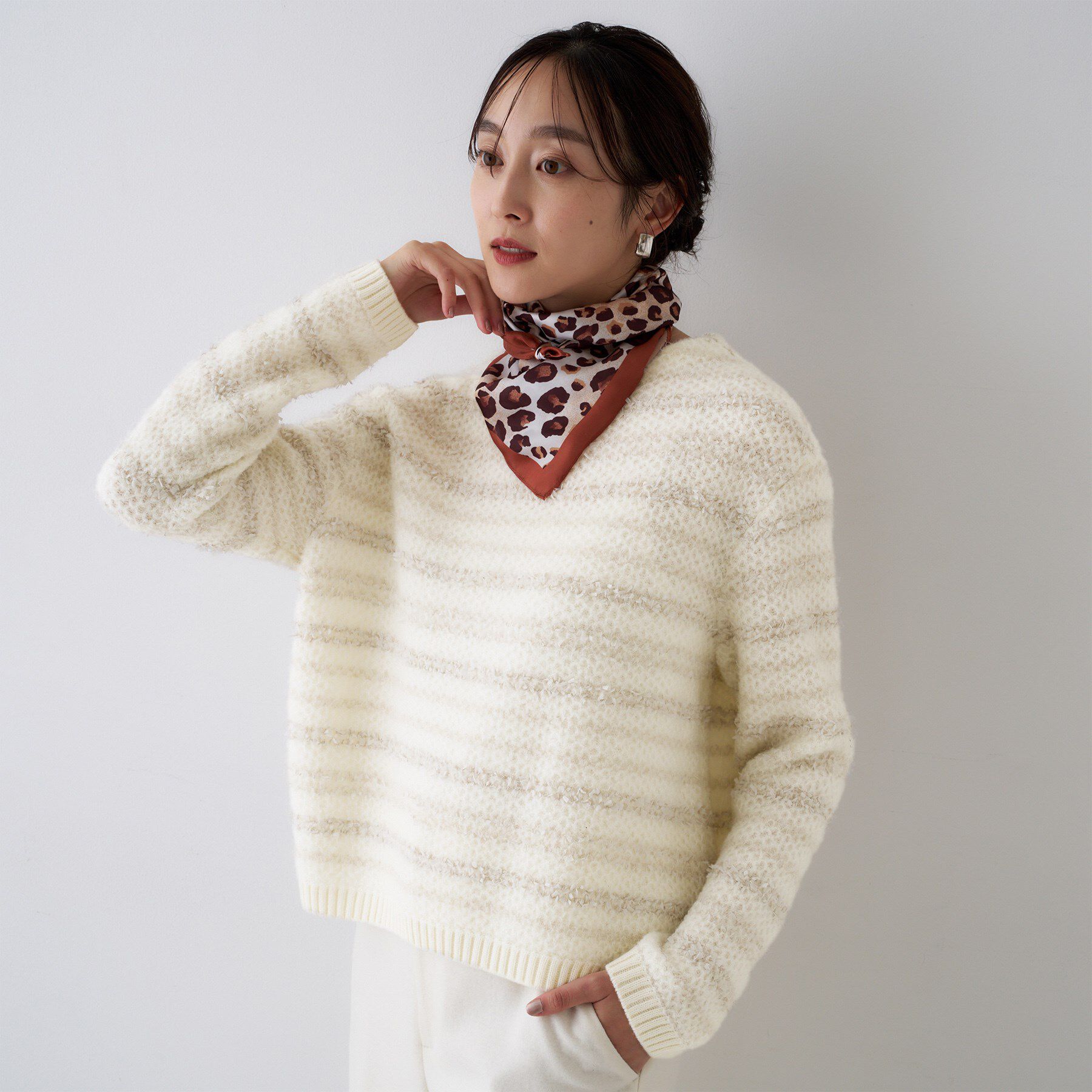 UNTITLED「【ツイード調/コンパクト丈】ブークレーボートネックニット」|ニット・セーター|