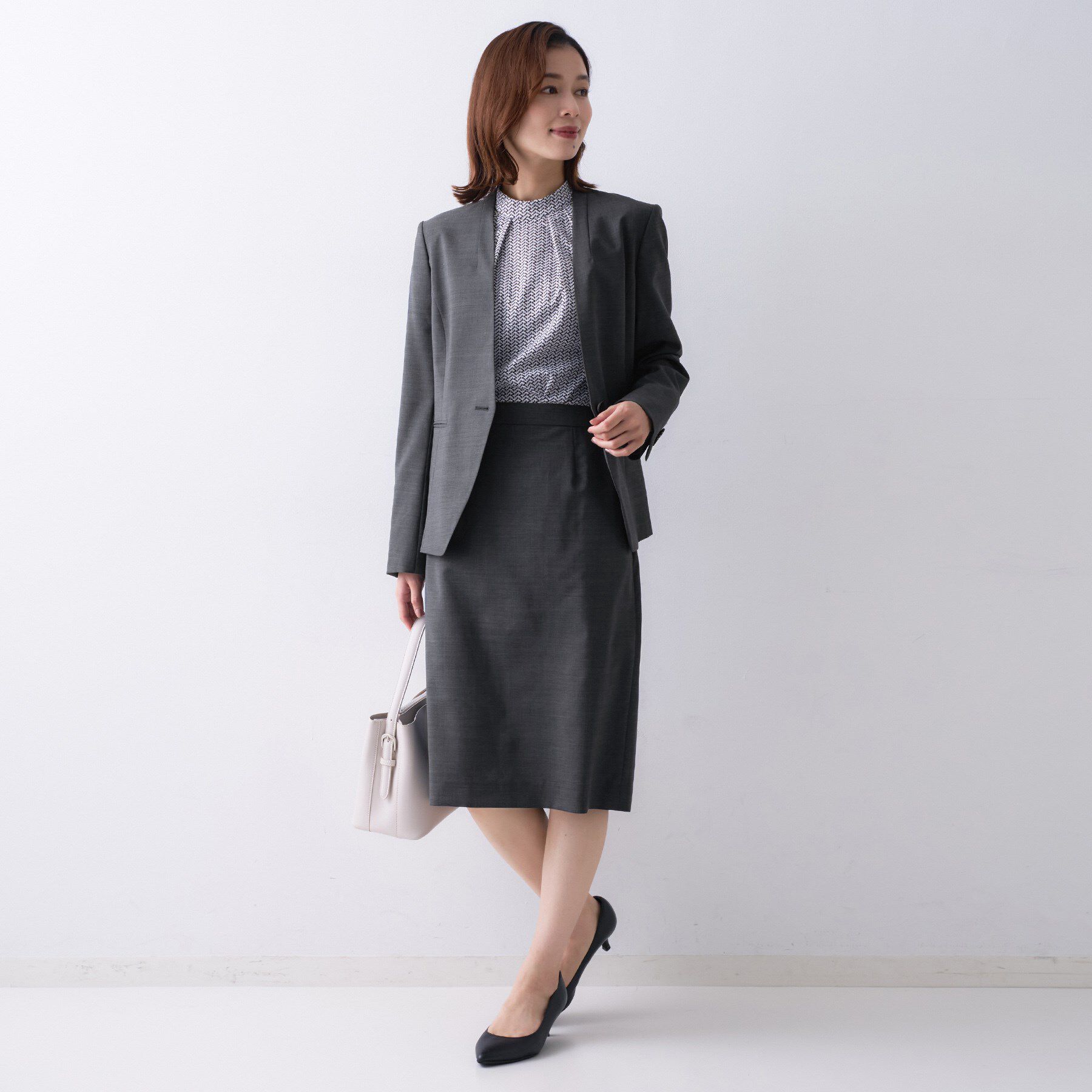 UNTITLED「【仕事着/スーツ】プレミアムタイトスカート」|スカート|