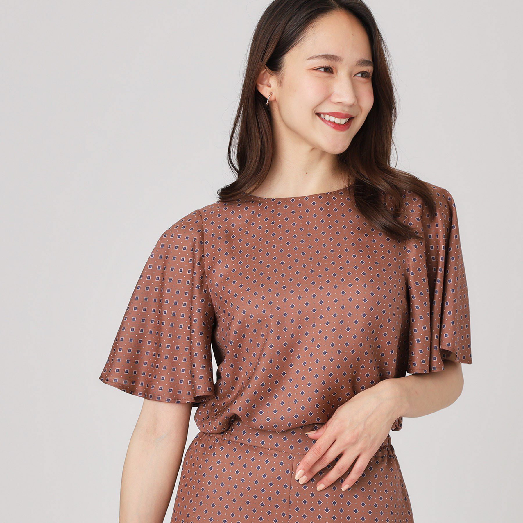 COUP DE CHANCE「【手洗い可／日本製】小紋柄フレアスリーブブラウス」|シャツ・ブラウス|