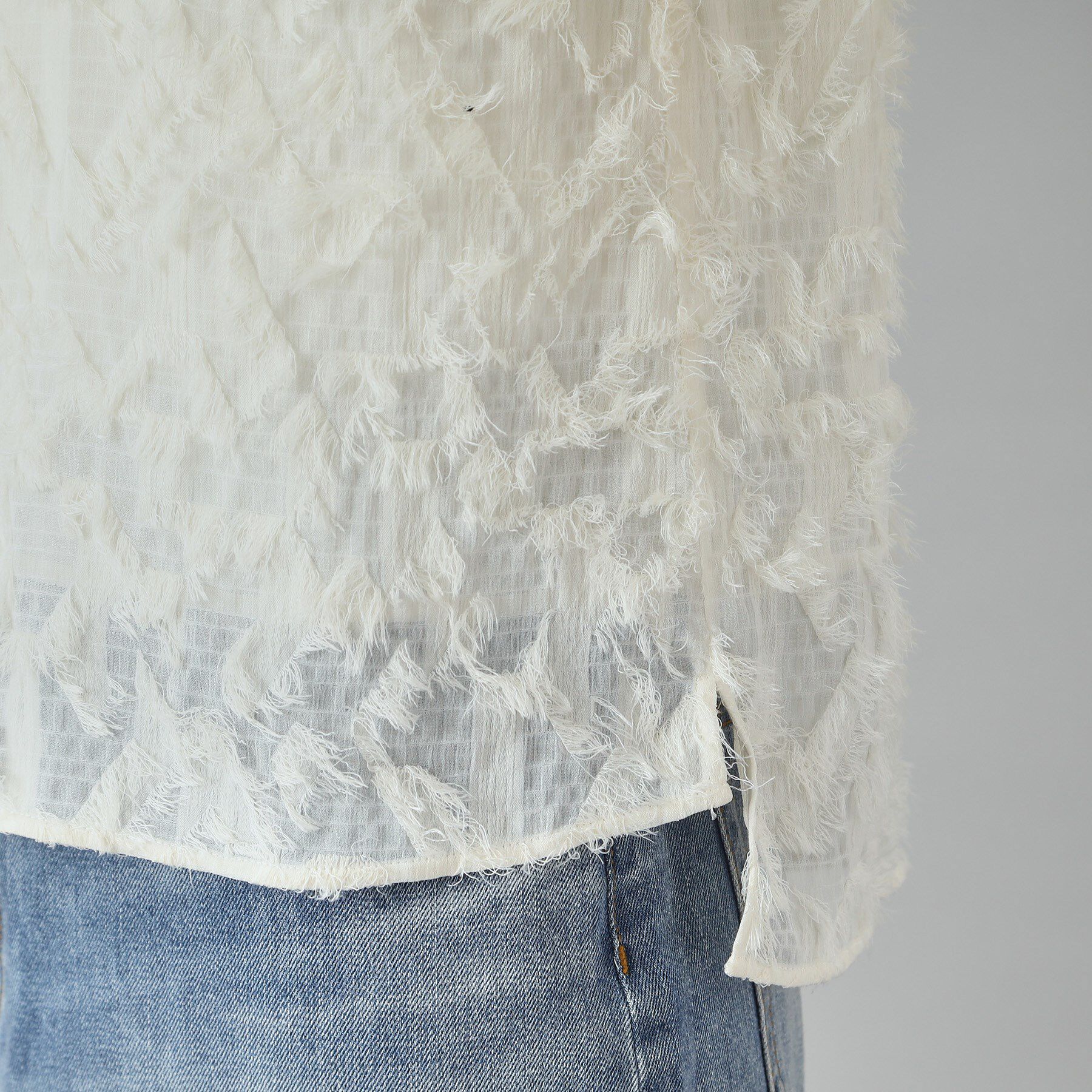 DRESSTERIOR「【セットアップ可/トレンド】カットジャカードフレンチスリーブブラウス」|シャツ・ブラウス|