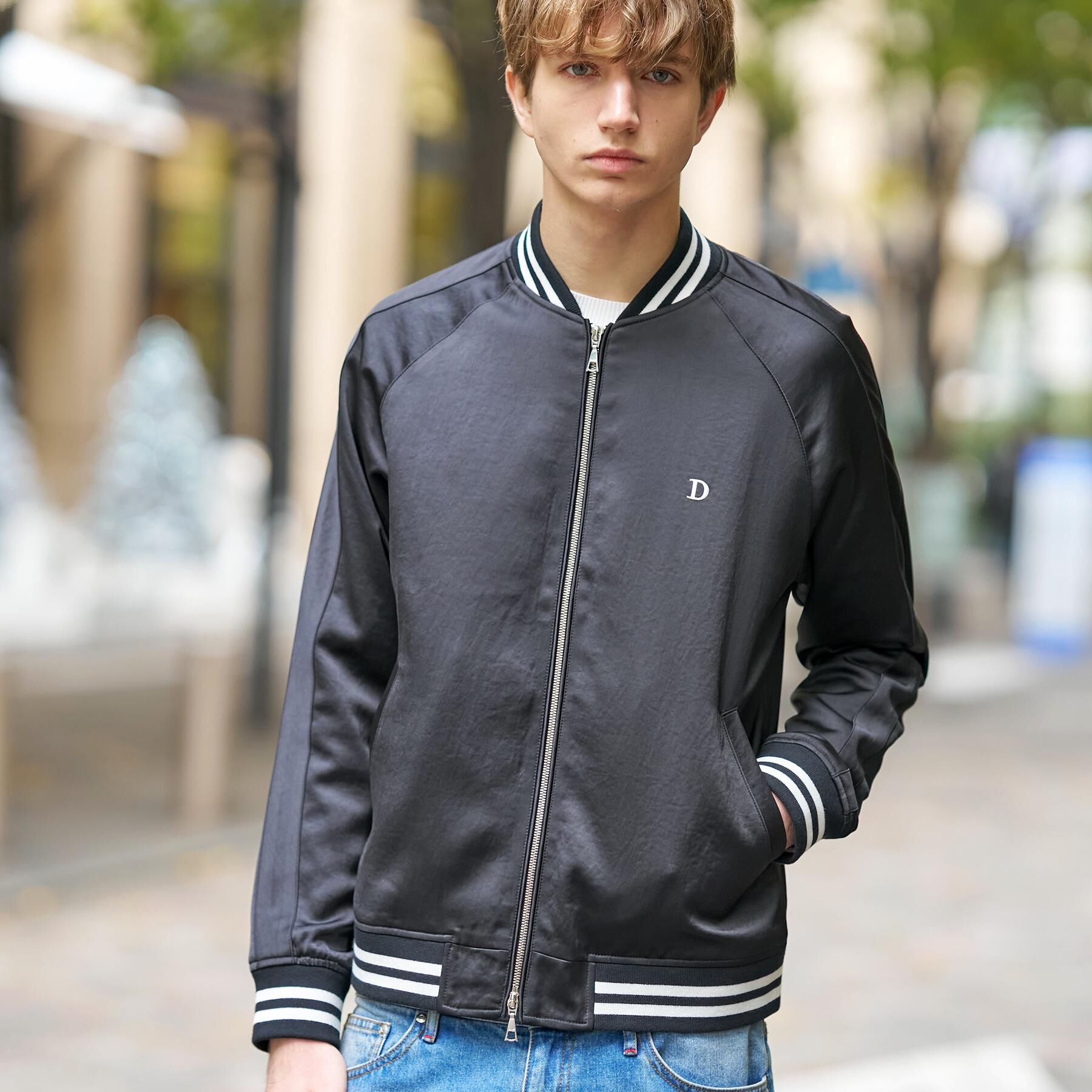 DRESSTERIOR「【MonoMax4月号掲載】ピストルラビット スカジャン」|ブルゾン・スタジャン|