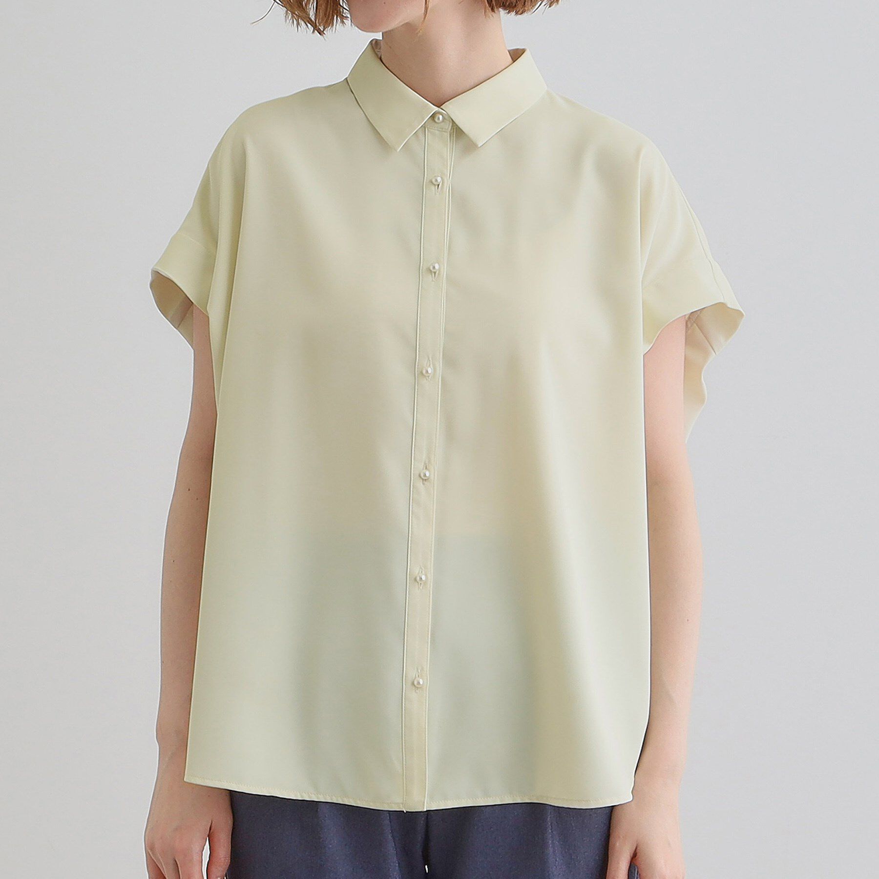 grove「【雑誌掲載】お手入れ楽ちんが嬉しい機能付き！大人のキレイとろみシャツ」|シャツ・ブラウス|