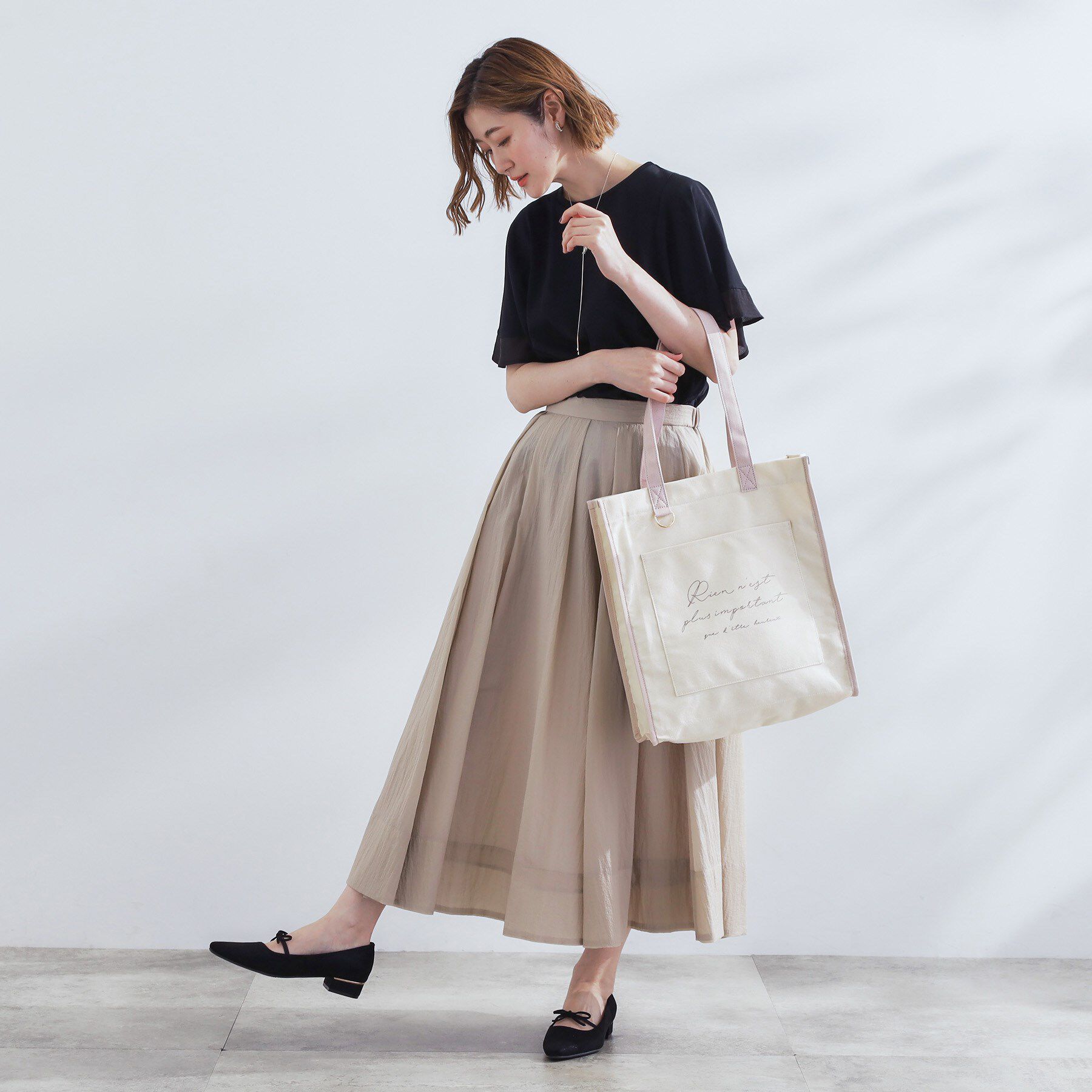 grove「【A4・多機能】パイピングロゴキャンバストート」|トートバッグ|