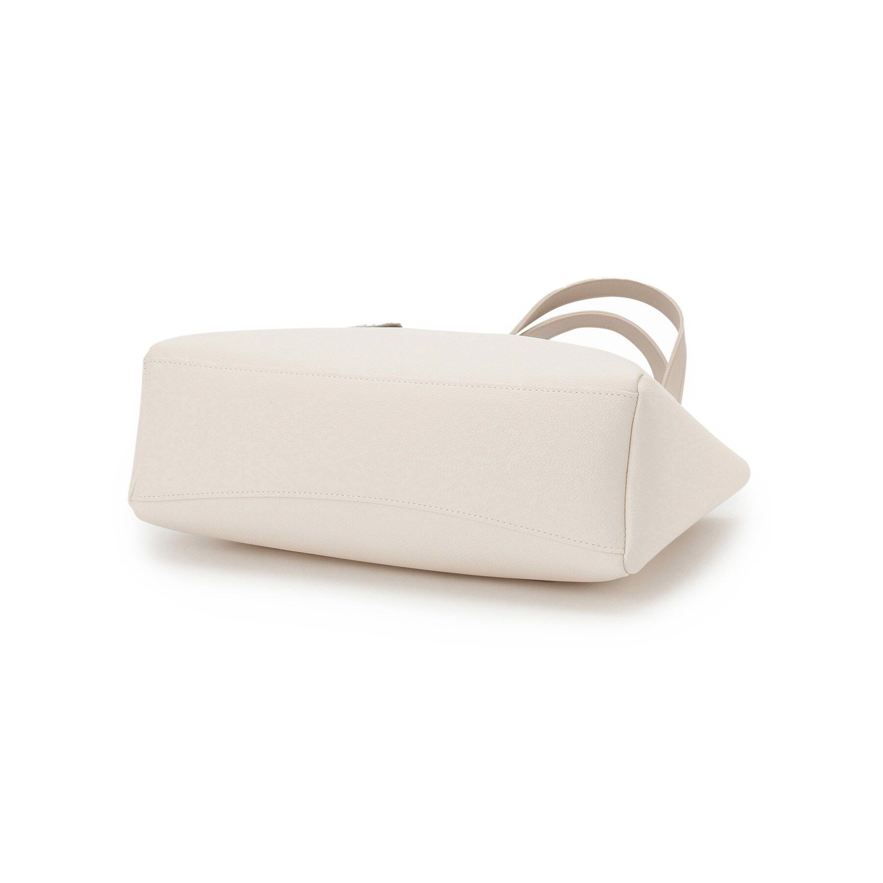 grove「【人間工学/A4】タックベルトヒネリスカーフトート」|トートバッグ|