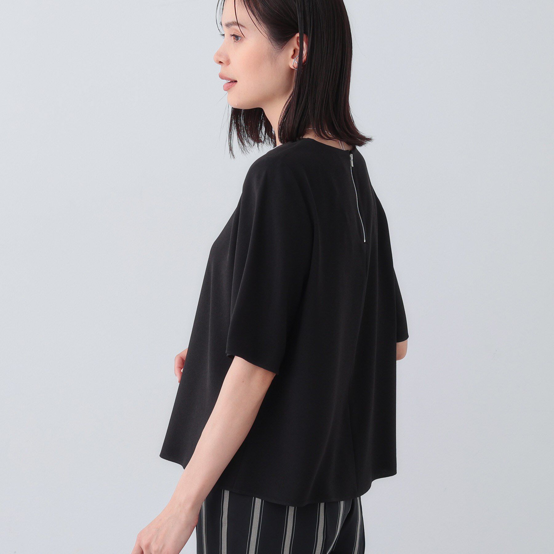 INDIVI「【日本製／トリアセテート混】アシメラインブラウス」|シャツ・ブラウス|