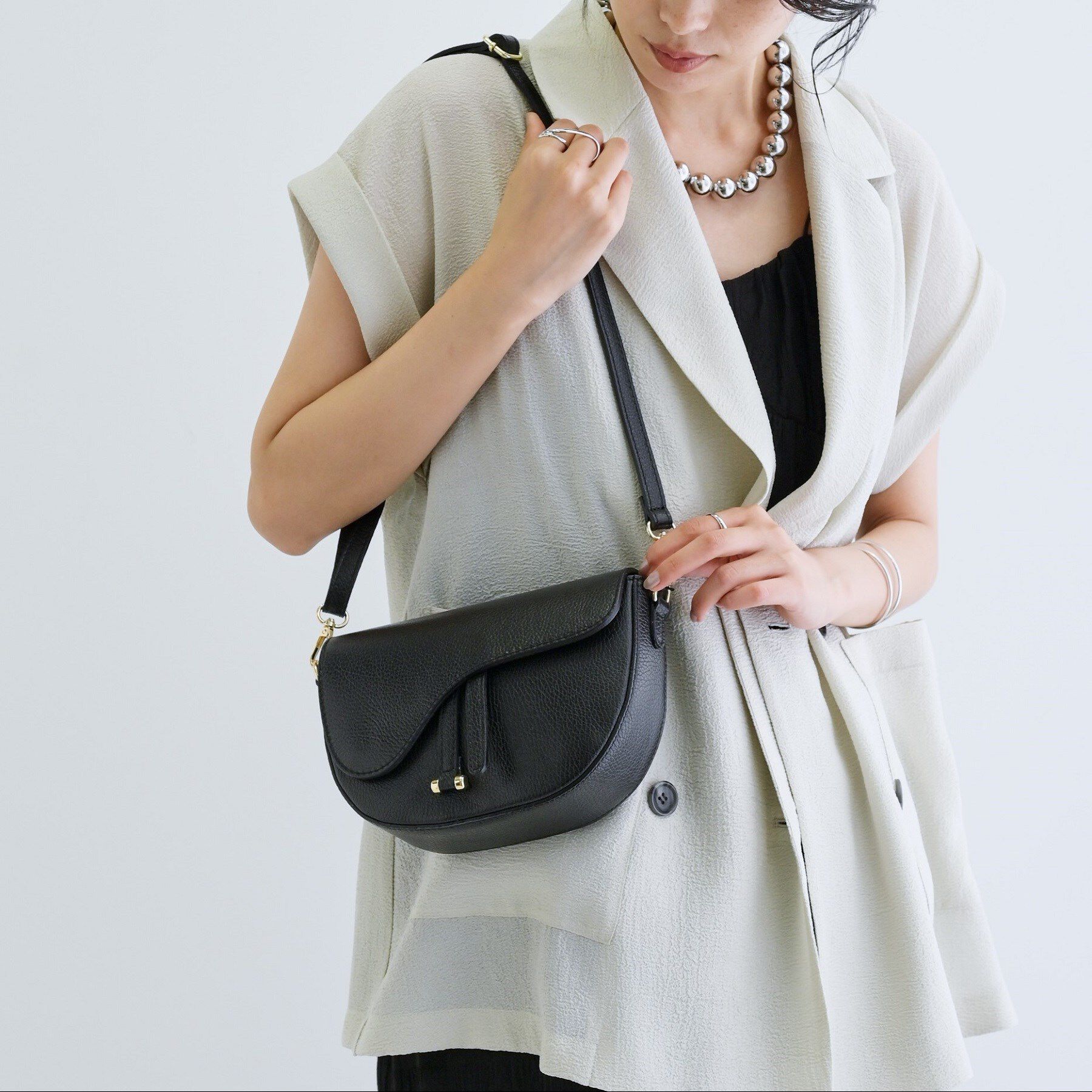 GALLEST「【MILLELA FIRENZE】レザーサドルバッグ」|ショルダー・メッセンジャー|ホワイト(002)