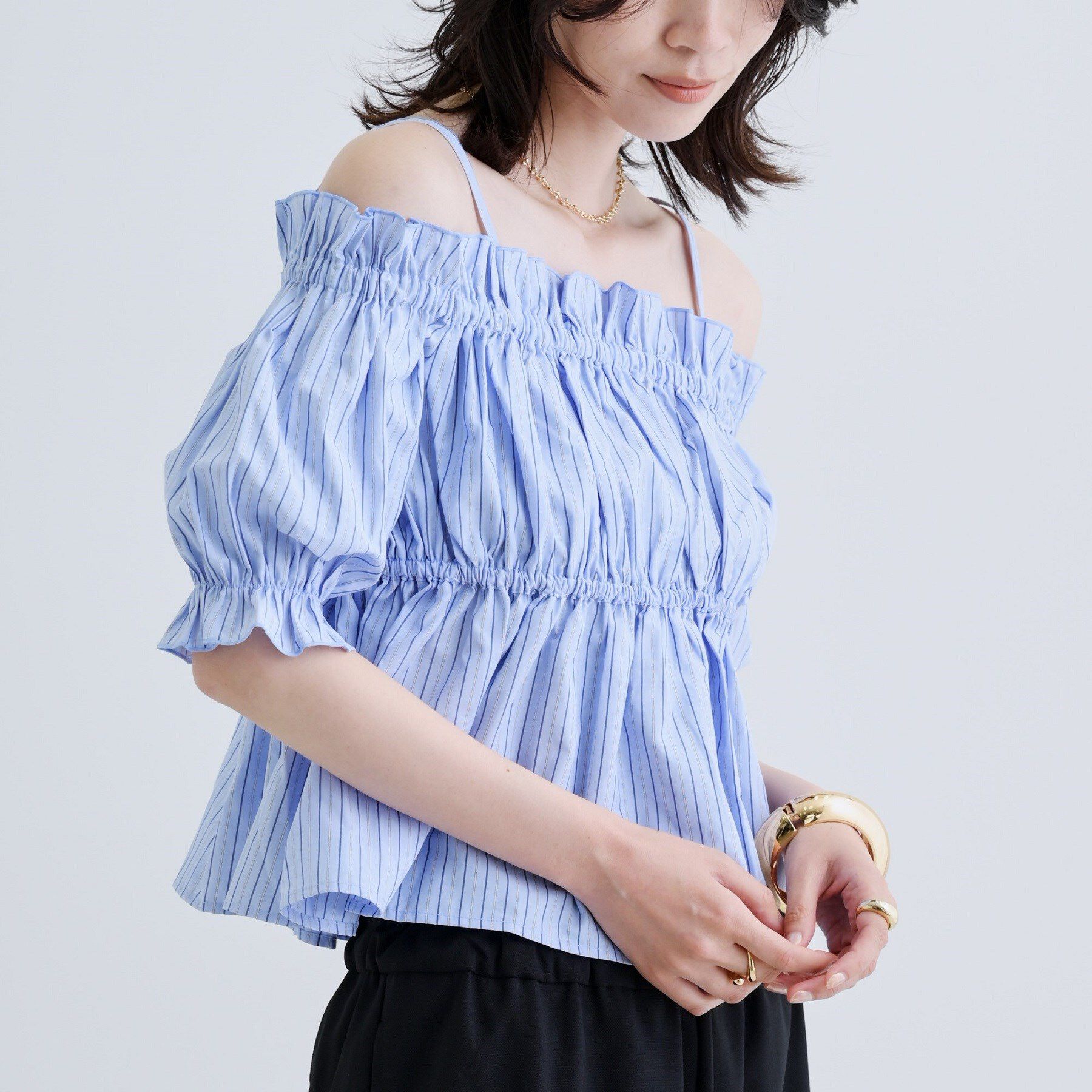 GALLEST「【一部店舗限定】オフショルシャーリングブラウス」|シャツ・ブラウス|