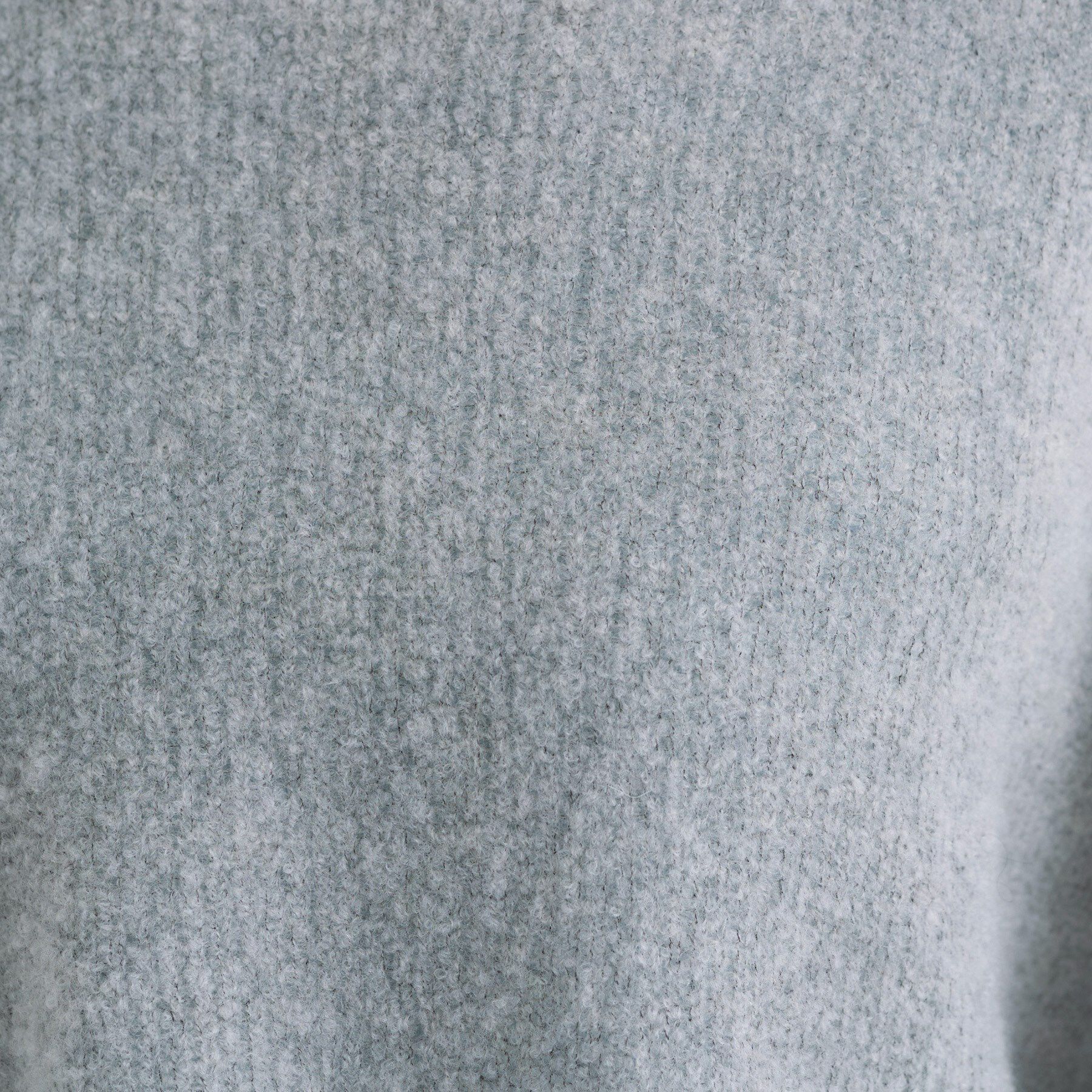 INDIVI「【エアリー素材】ブークレケープポンチョ」|ニット・セーター|