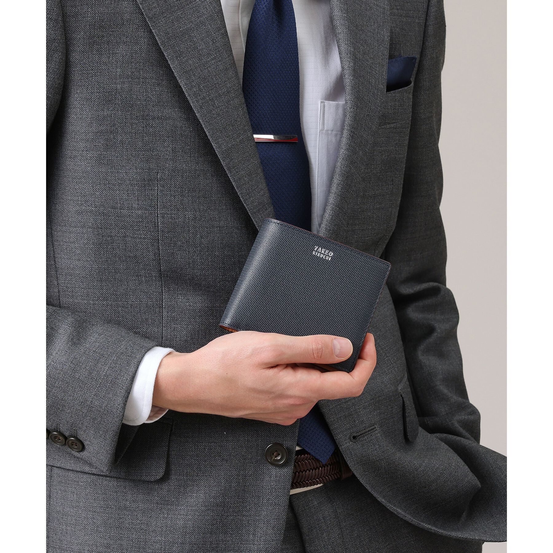 TAKEO KIKUCHI「【ソフト＆ナチュラル】ミニメッシュ レザー 2つ折り財布」|財布|