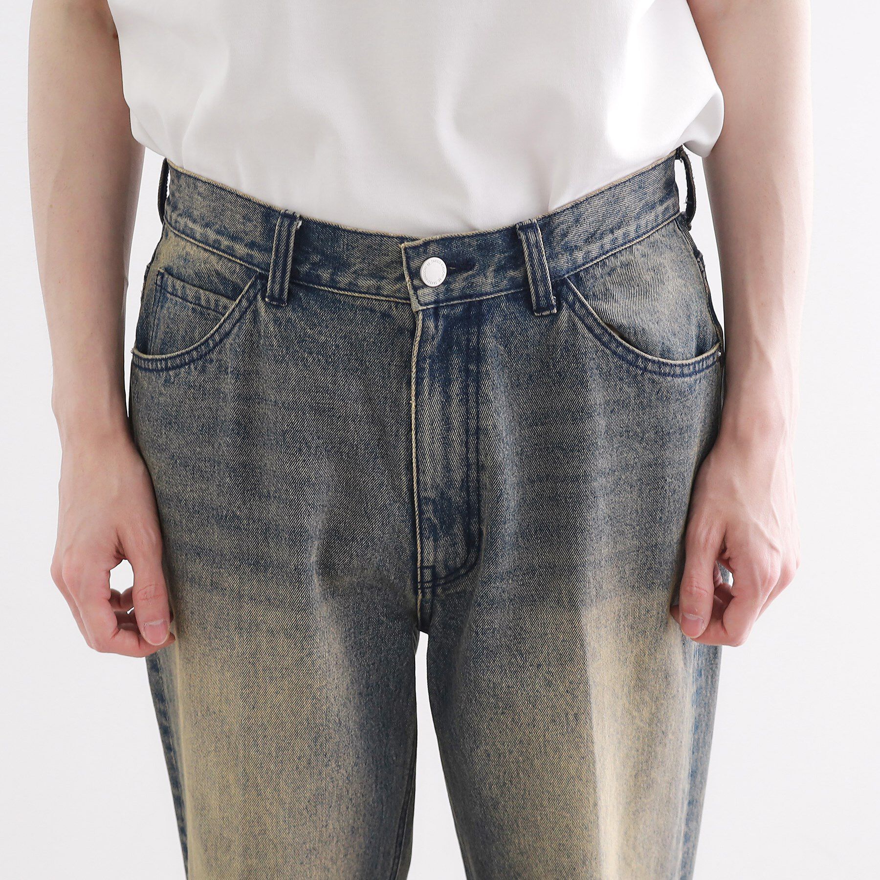 tk.TAKEO KIKUCHI「フレアデニムパンツ」|デニム|