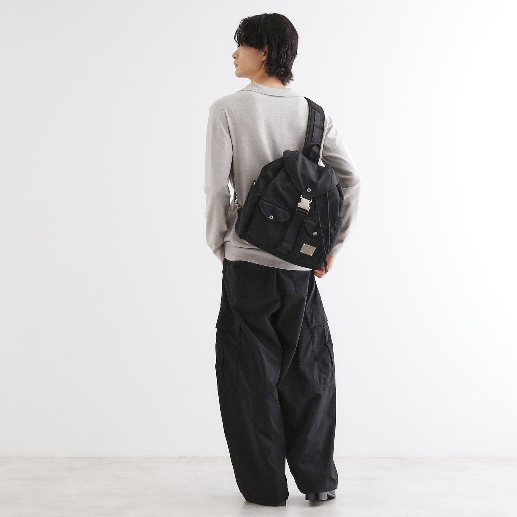 tk.TAKEO KIKUCHI「MAKAVELIC ワンショルダーバックパック」|リュック|