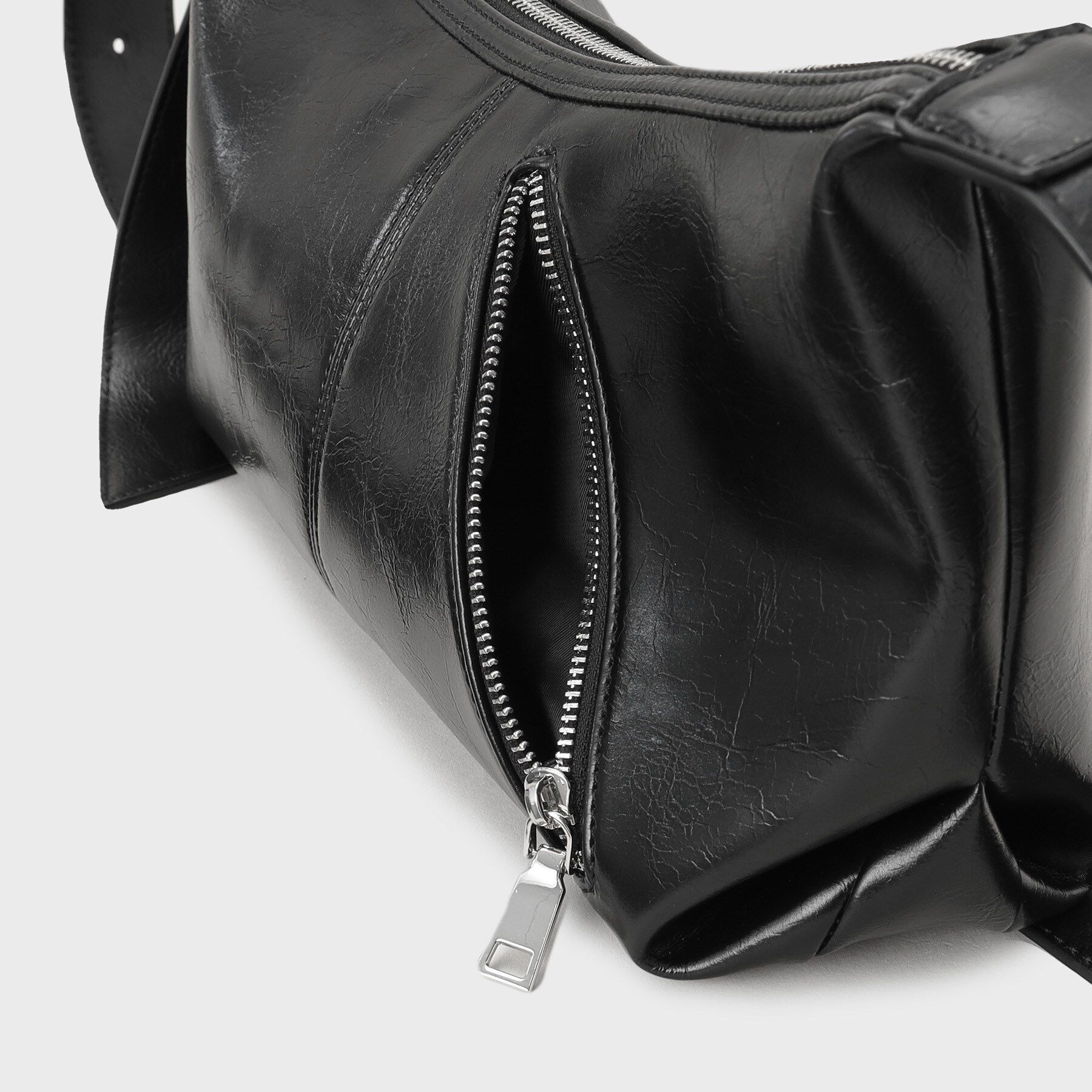 tk.TAKEO KIKUCHI「ラウンデッドバッグ」|ショルダー・メッセンジャー|