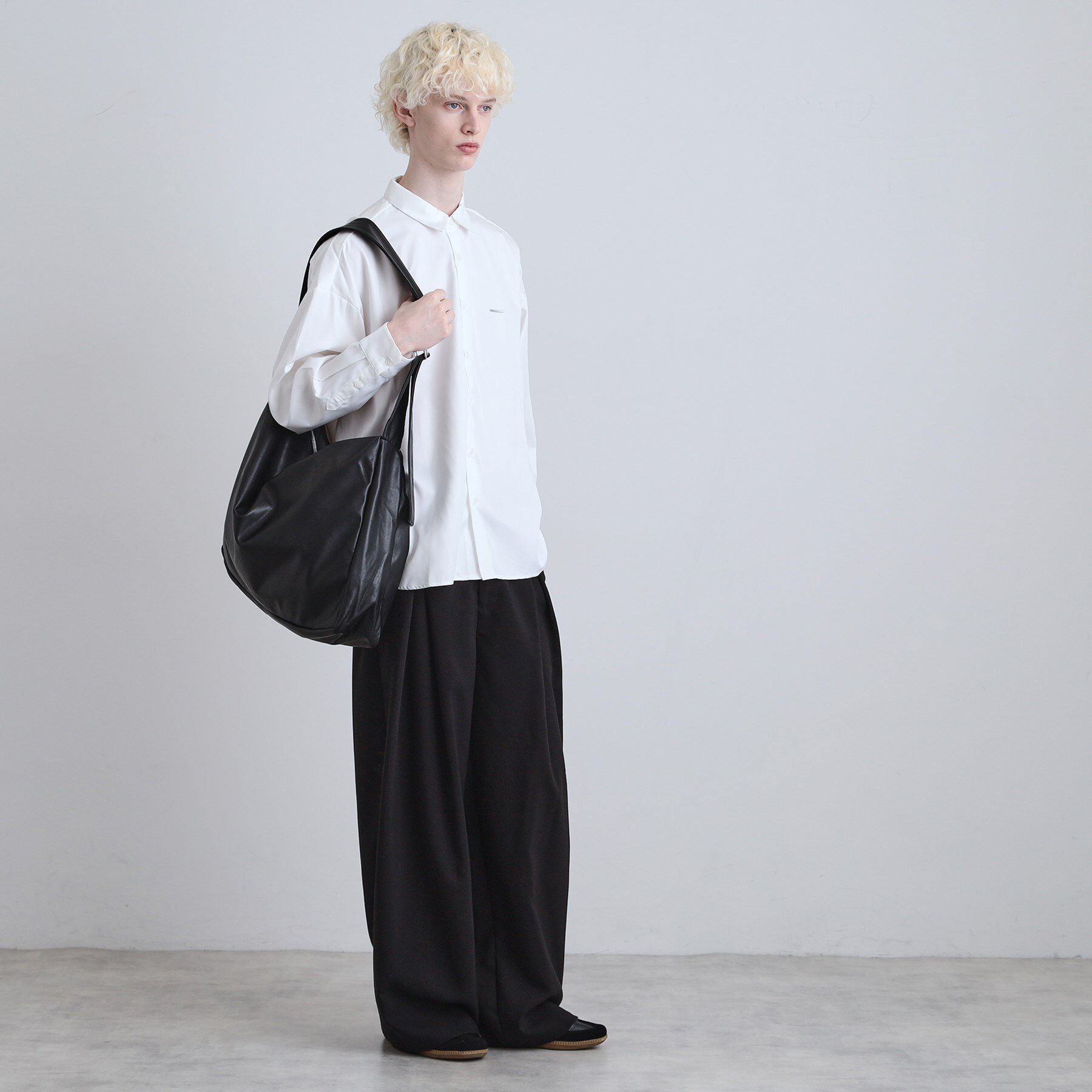 tk.TAKEO KIKUCHI「【累計12000個突破！！】ルーズビッグショルダーバッグ／たすき掛け／ビッグ／A4サイズ収納可能」|ショルダー・メッセンジャー|