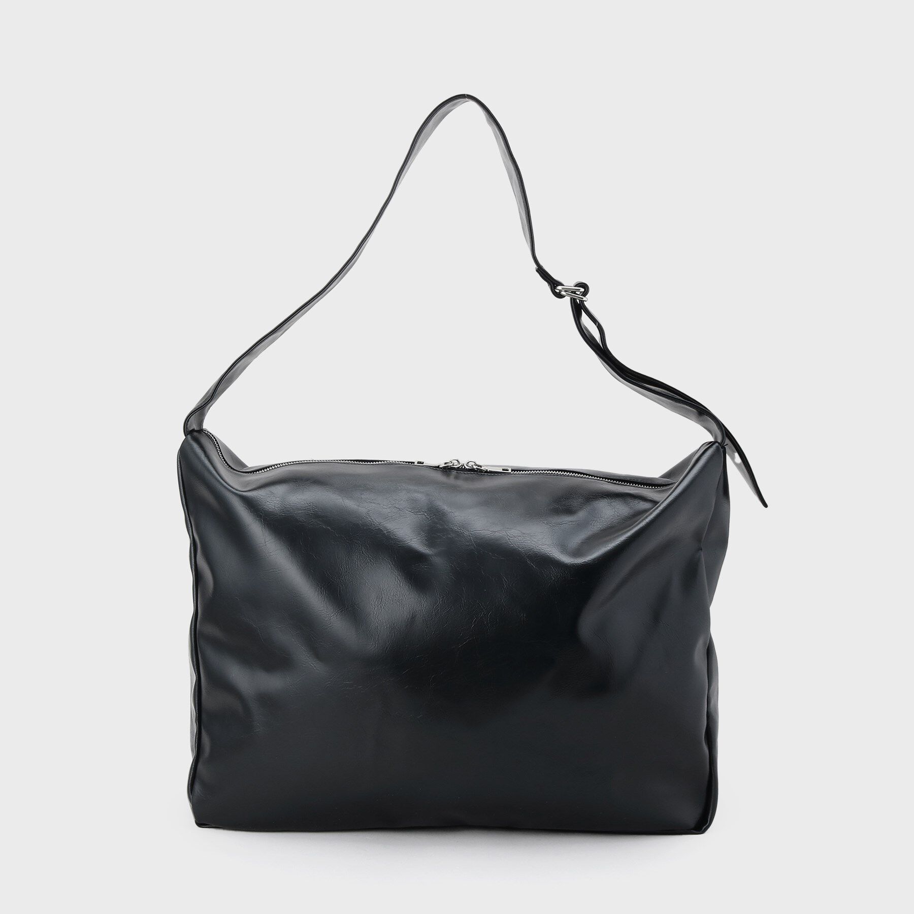 tk.TAKEO KIKUCHI「【累計12000個突破！！】ルーズビッグショルダーバッグ／たすき掛け／ビッグ／A4サイズ収納可能」|ショルダー・メッセンジャー|