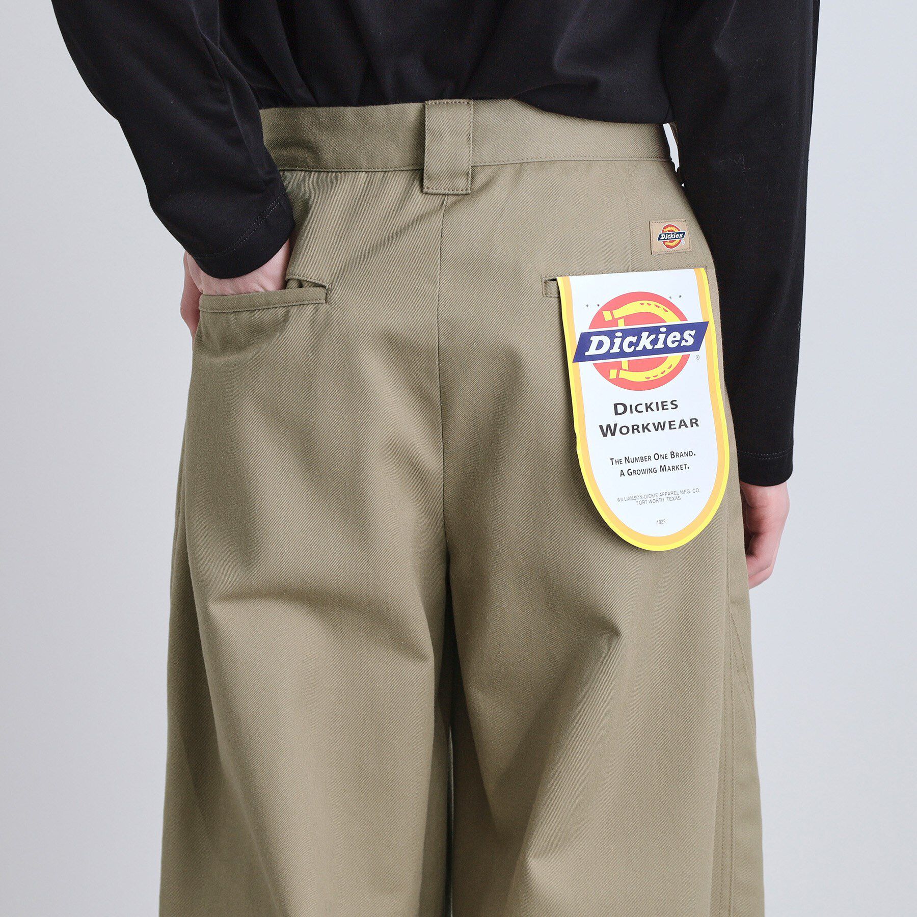 tk.TAKEO KIKUCHI「【別注】Dickies バギーシルエットパンツ」|その他|