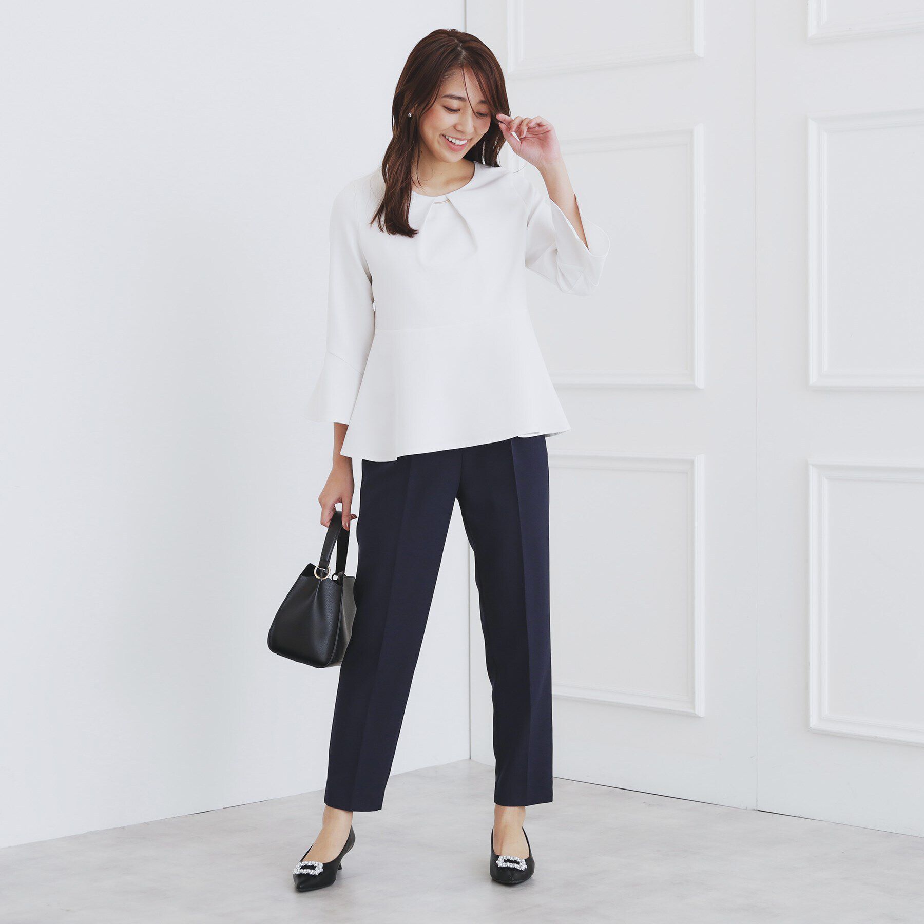 index「《通勤/セットアップ対応》フレアスリーブブラウス【洗濯機洗い可/ストレッチ/イージーアイロン】」|シャツ・ブラウス|