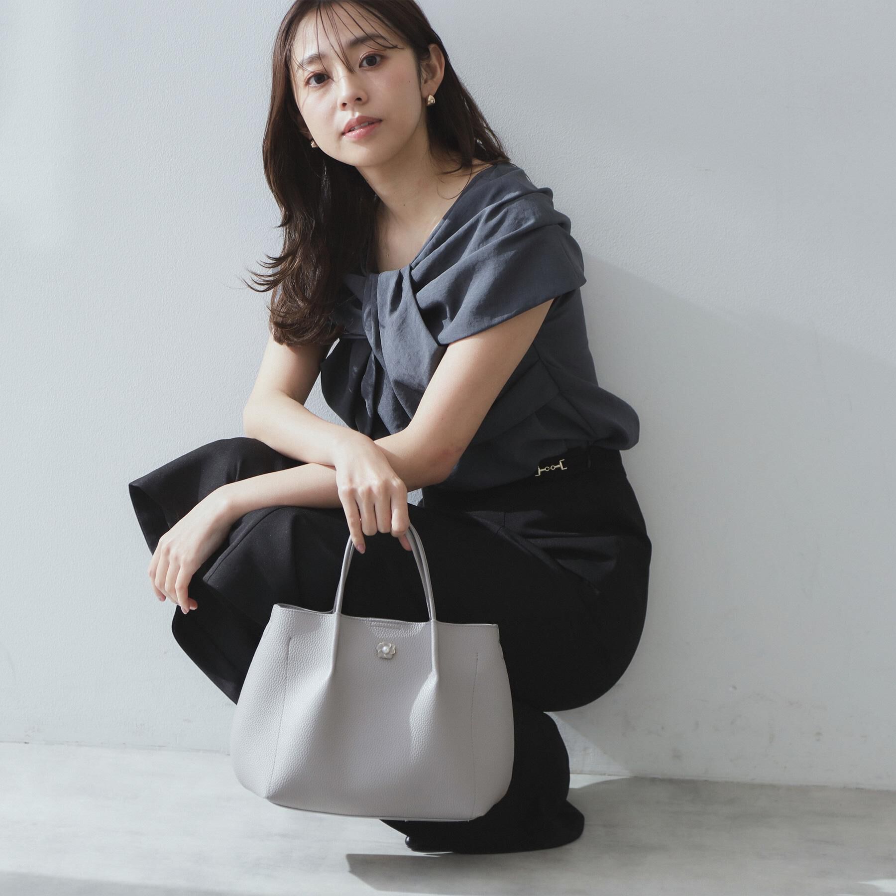 index「ビッグリボンショールブラウス【洗濯機洗い可/吸水速乾/防シワ/抗ピル/イージーアイロン】」|シャツ・ブラウス|