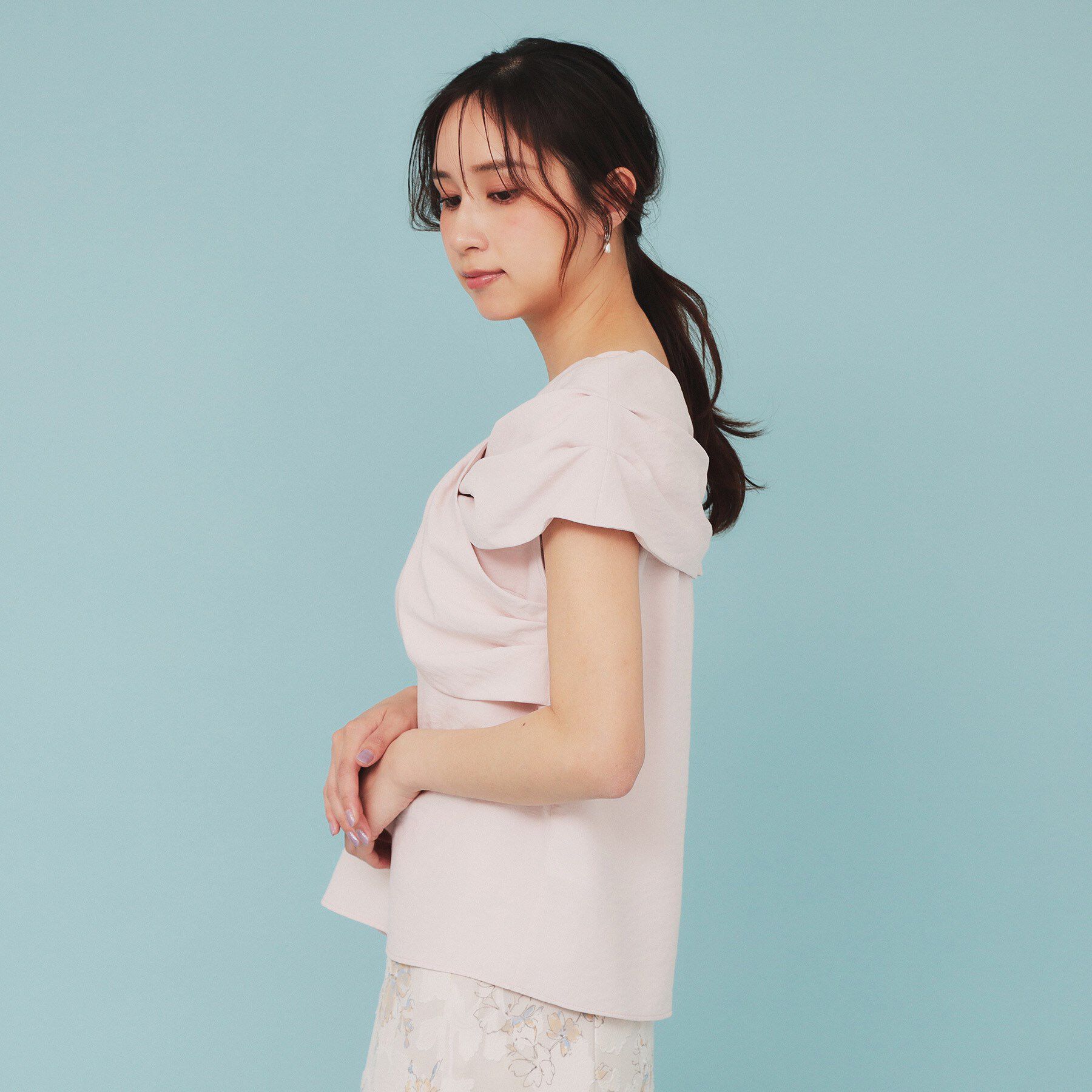 index「ビッグリボンショールブラウス【洗濯機洗い可/吸水速乾/防シワ/抗ピル/イージーアイロン】」|シャツ・ブラウス|