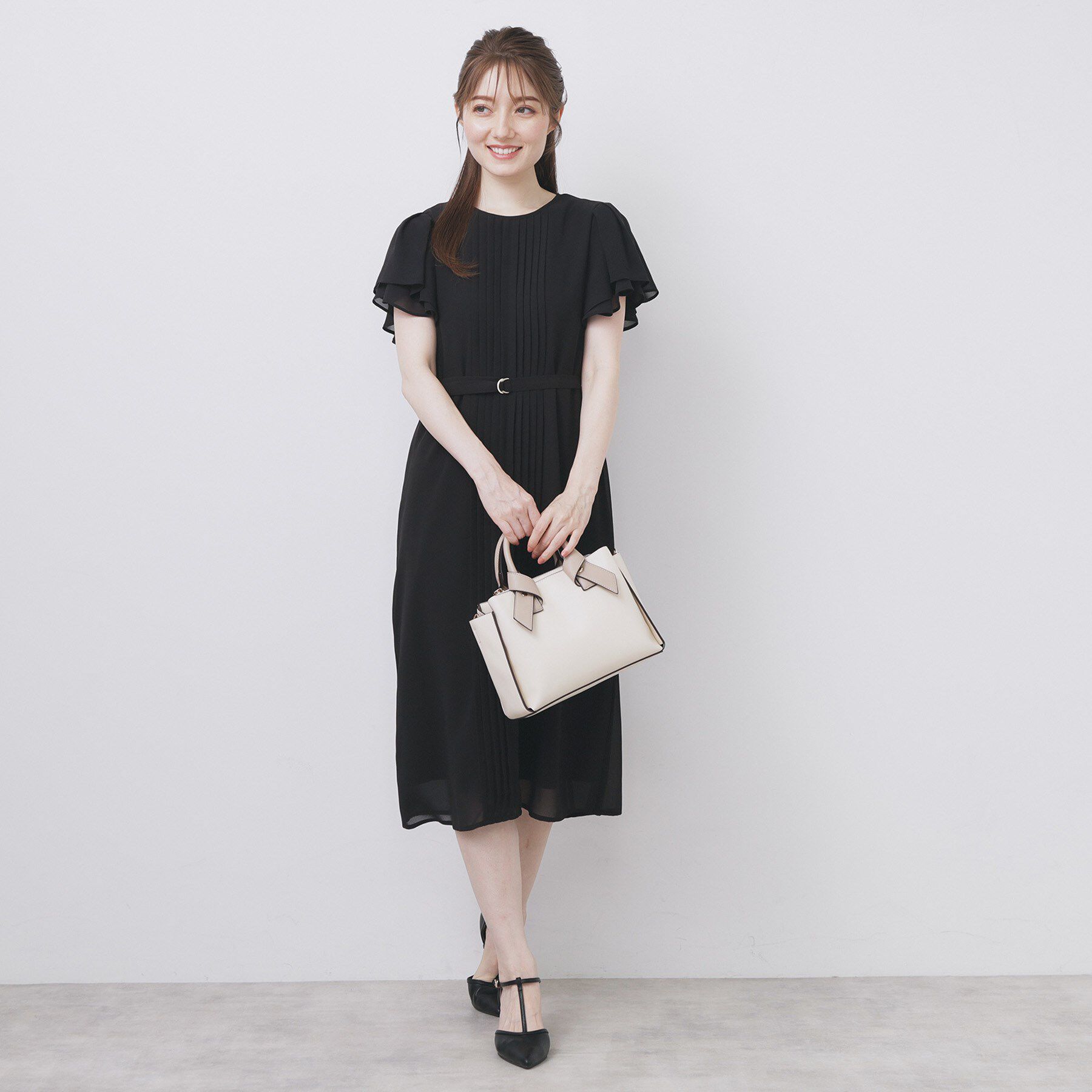 index「フロントタックIラインワンピース【洗濯機洗い可/防シワ】」|ワンピース|