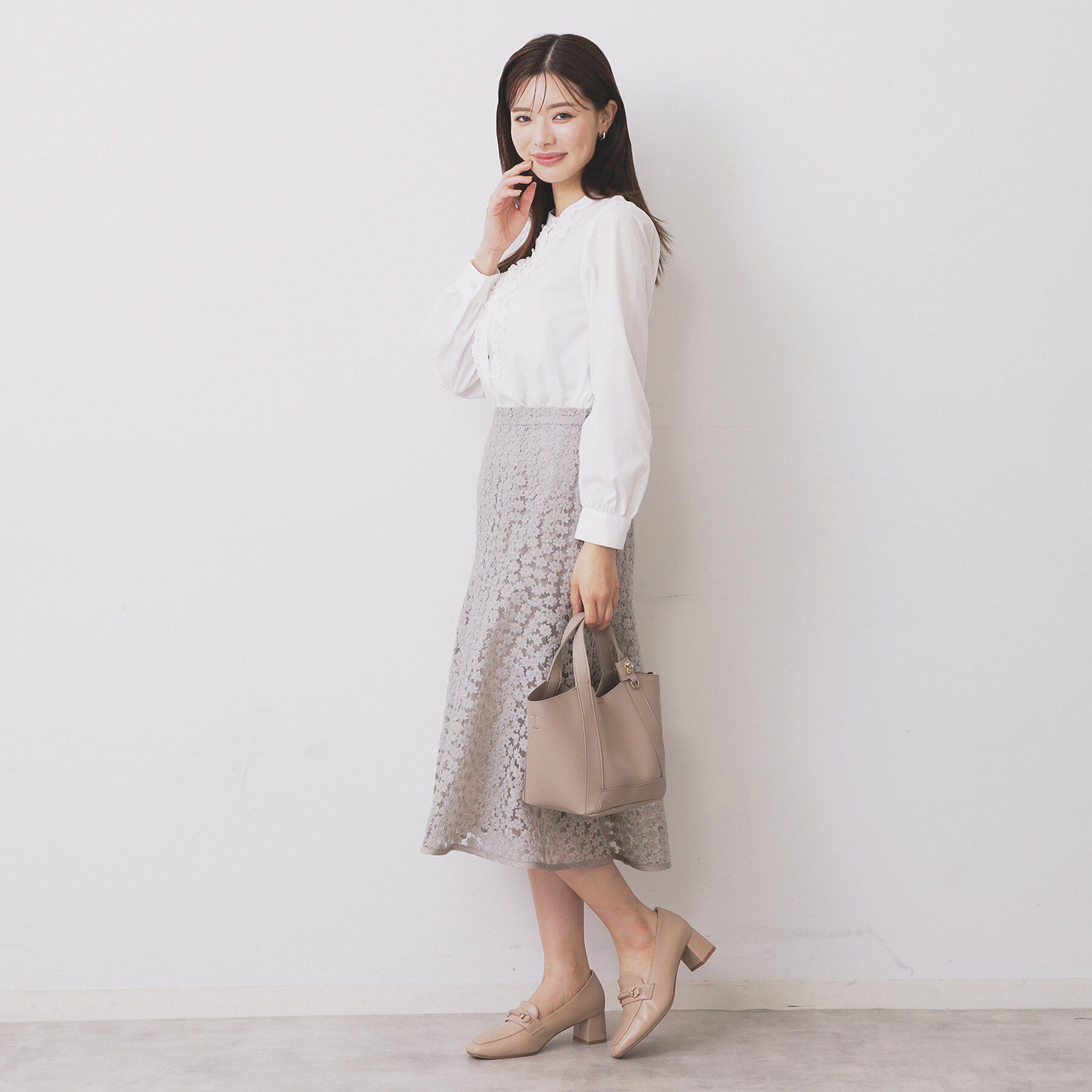 index「バンドカラーフリルブラウス【洗濯機OK/イージーアイロン/防シワ】」|シャツ・ブラウス|