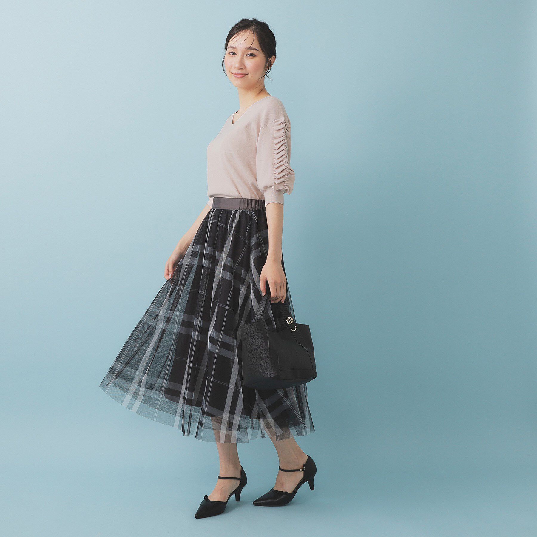 index「ラップフリルVネックニット【洗濯機洗い可/接触冷感/UVケア】」|ニット・セーター|