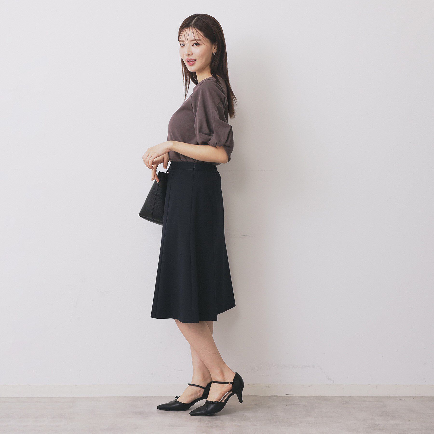 index「パフスリーブツイストタックトップス【洗濯機可/接触冷感/UVケア】」|Tシャツ・カットソー|