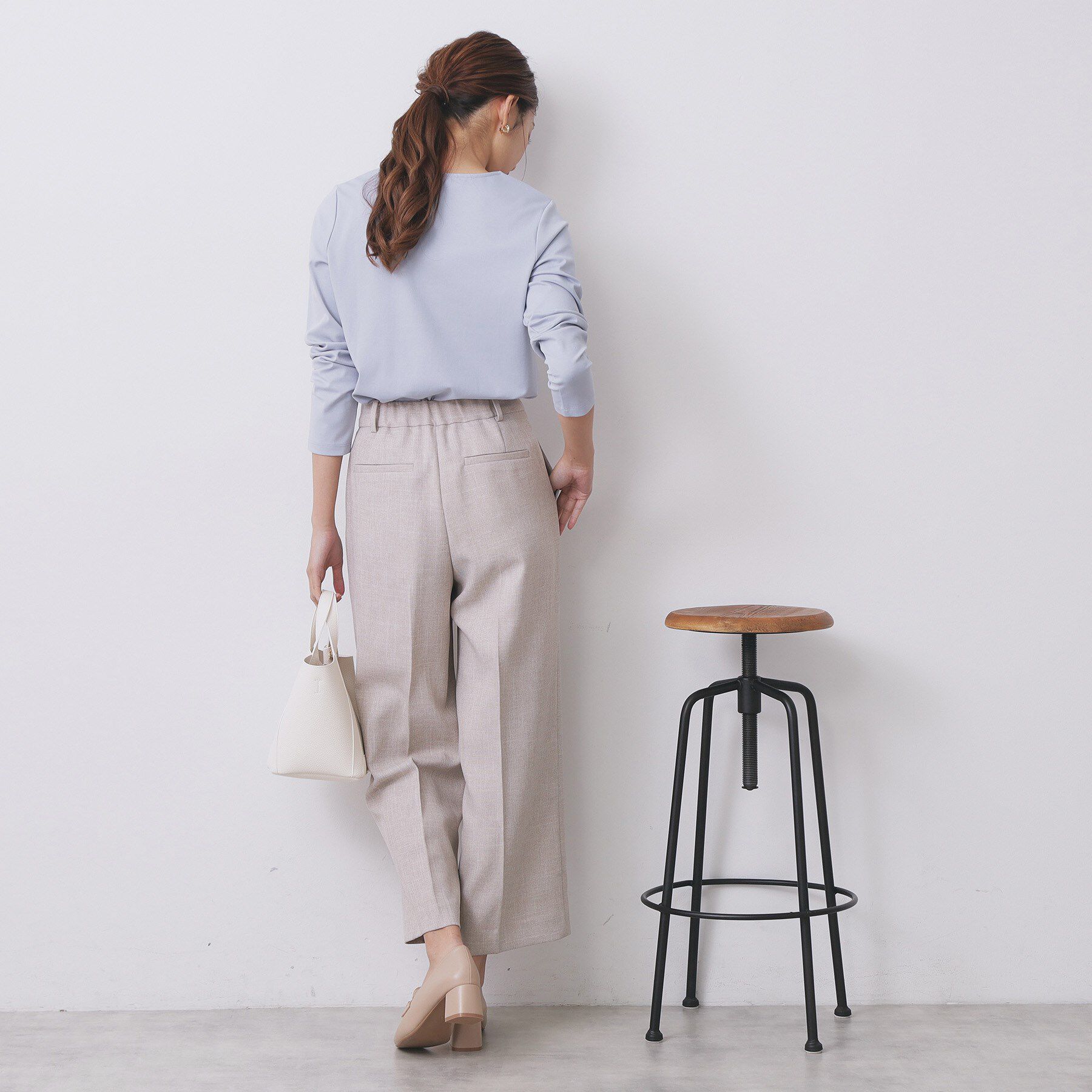 index「フロントタックモチーフポンチトップス【洗濯機OK】」|Tシャツ・カットソー|