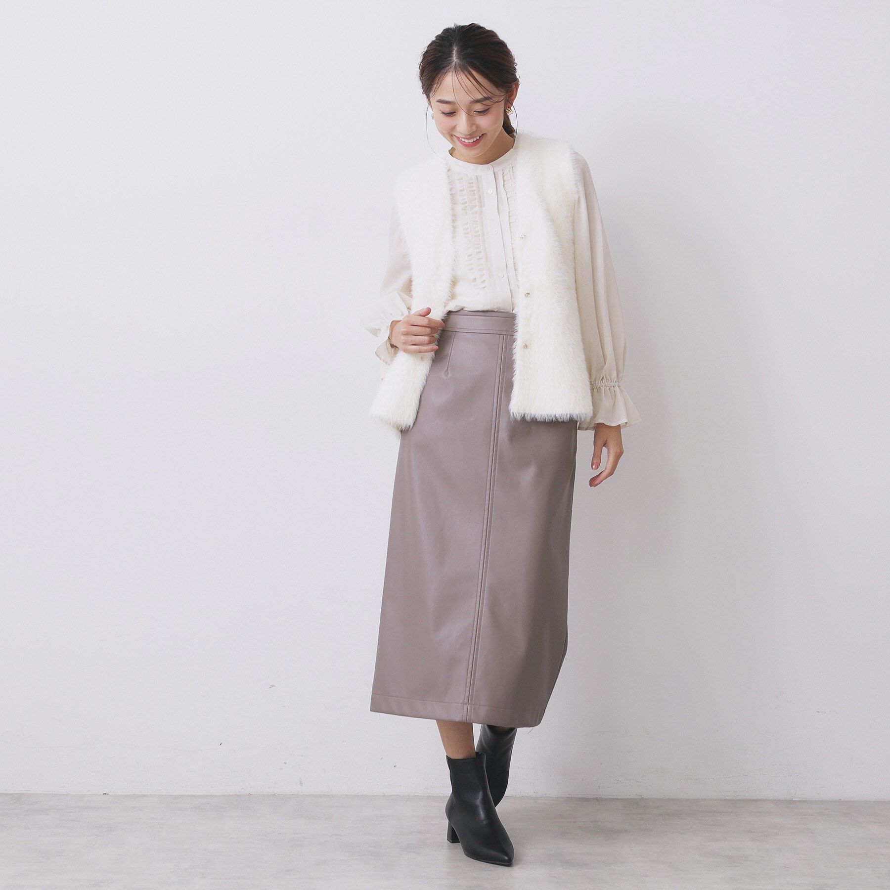 index「フェザーペプラムジレ【洗濯機OK/抗ピル】」|ベスト・ジレ|