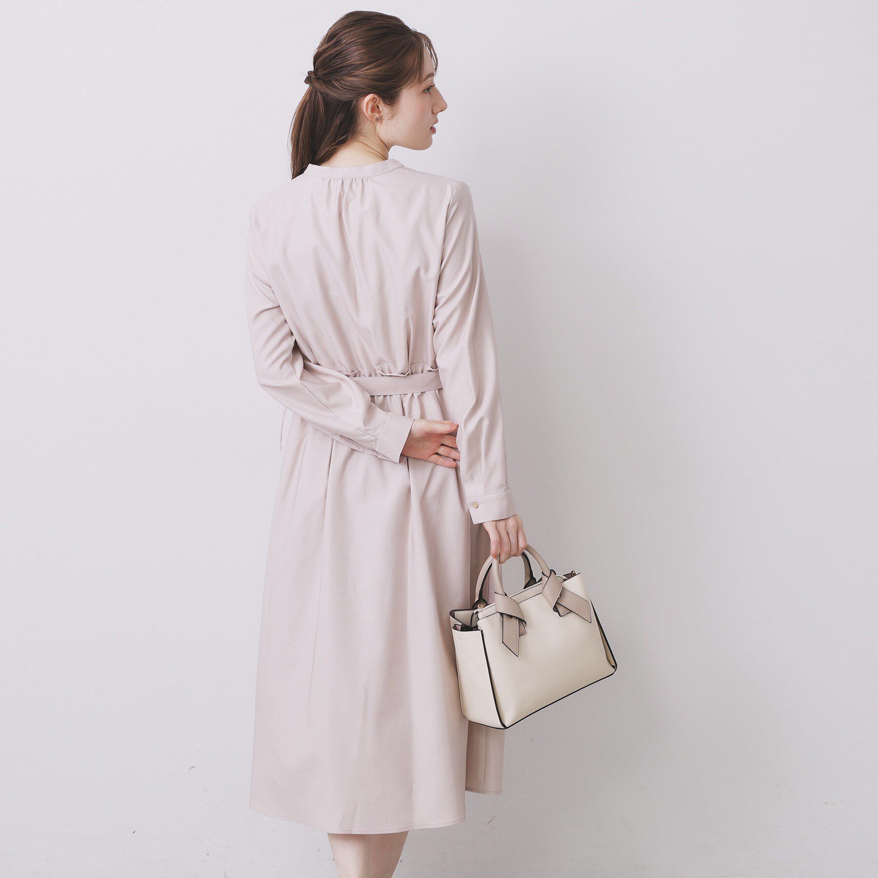 index「シャンブレーツイルドッキングフレアワンピース【洗濯機OK/イージーアイロン】」|ワンピース|