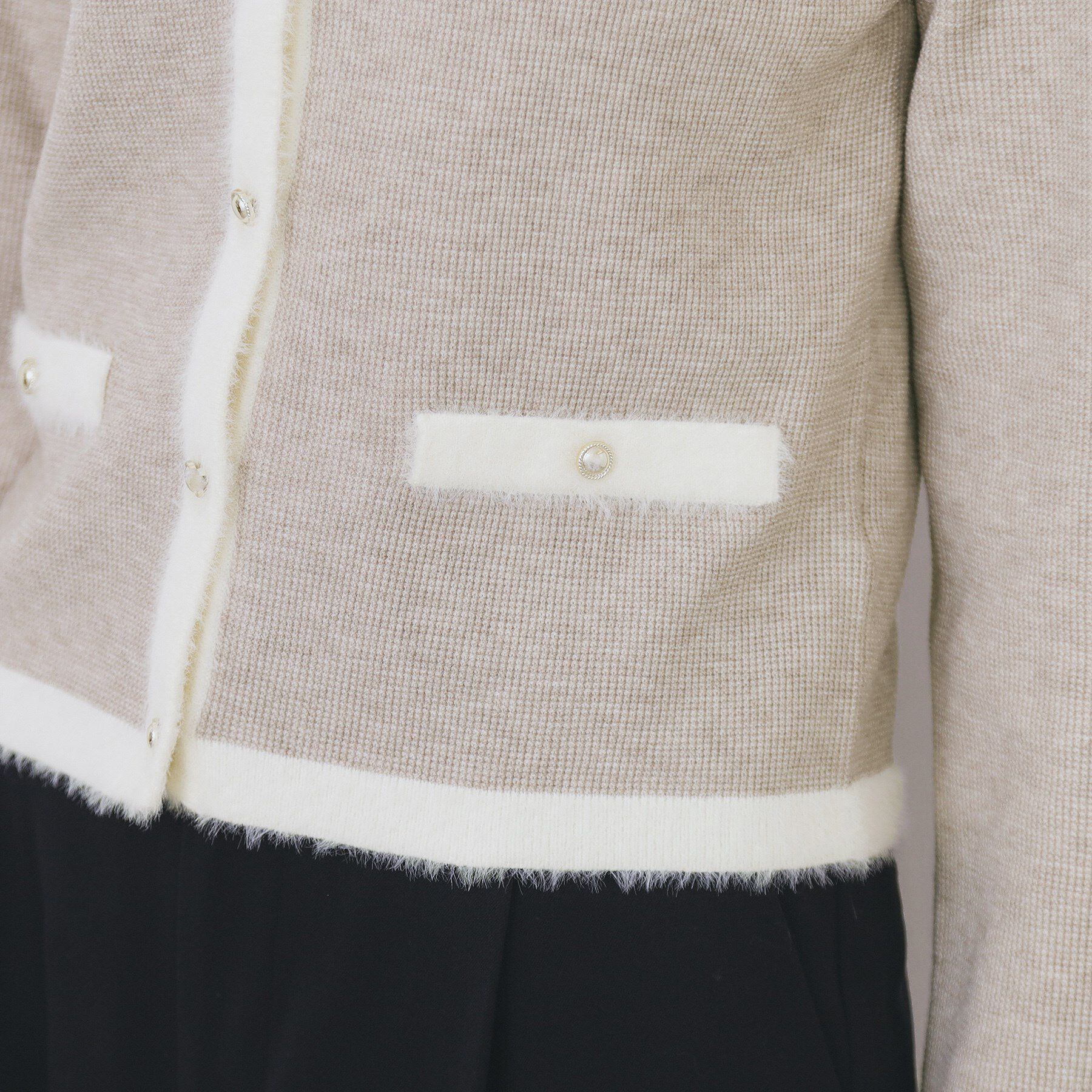 index「フェザーバイカラークルーネックカーディガン【洗濯機OK】」|カーディガン|