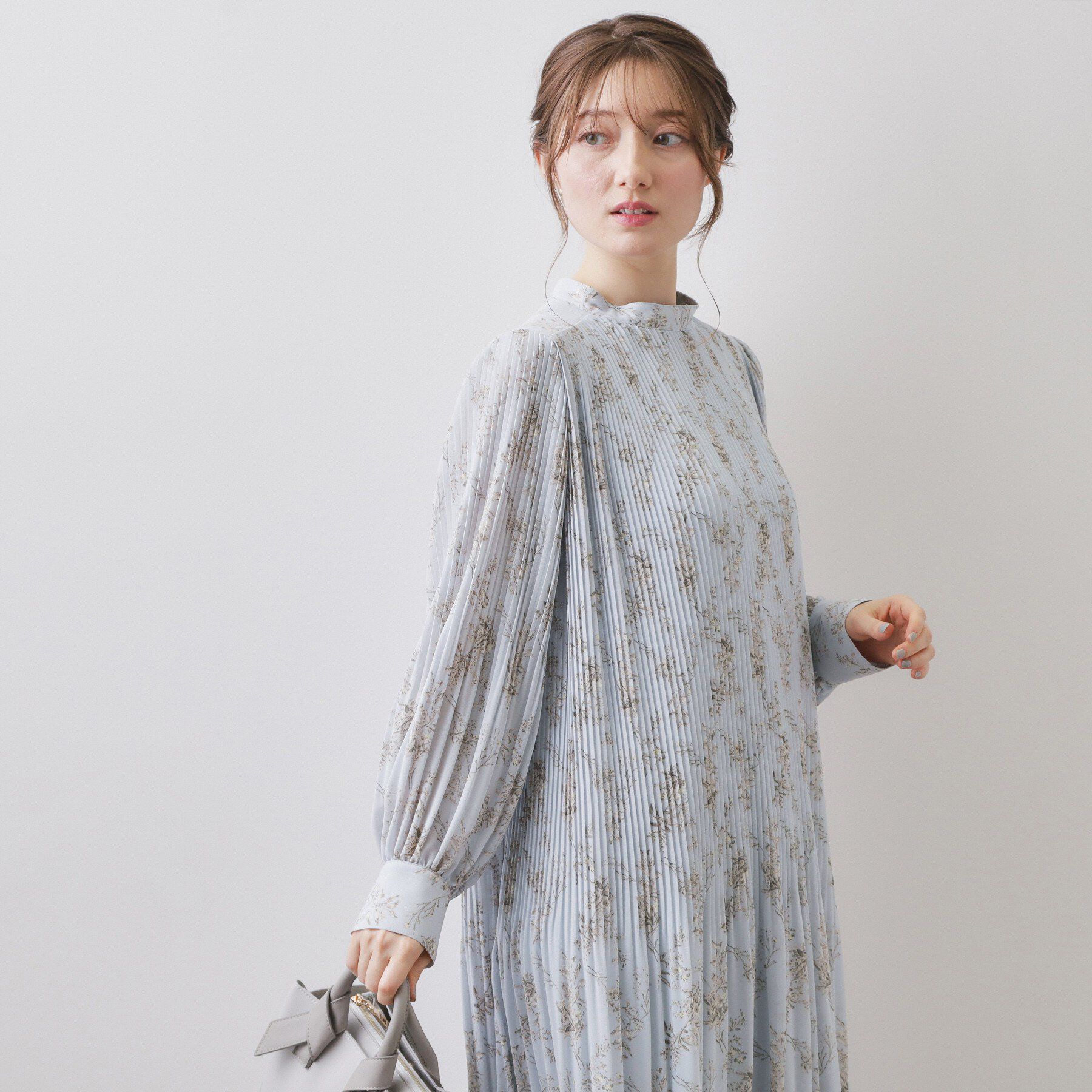 index「ベルト付きプリーツフレアワンピース【洗濯機OK/イージーアイロン/防シワ】《5col》」|ワンピース|