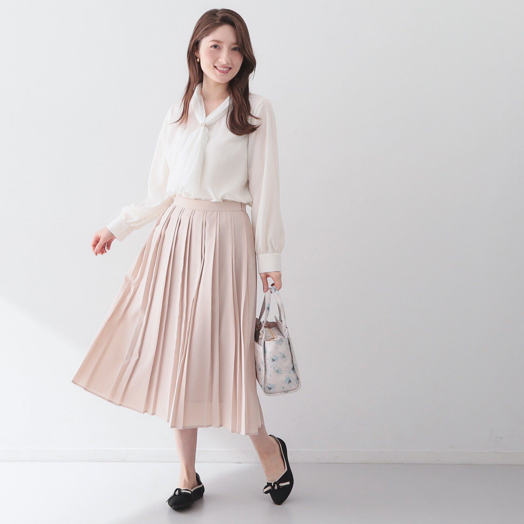 index「プリーツボウタイジョーゼットブラウス【洗濯機OK/イージーアイロン/防シワ】」|シャツ・ブラウス|