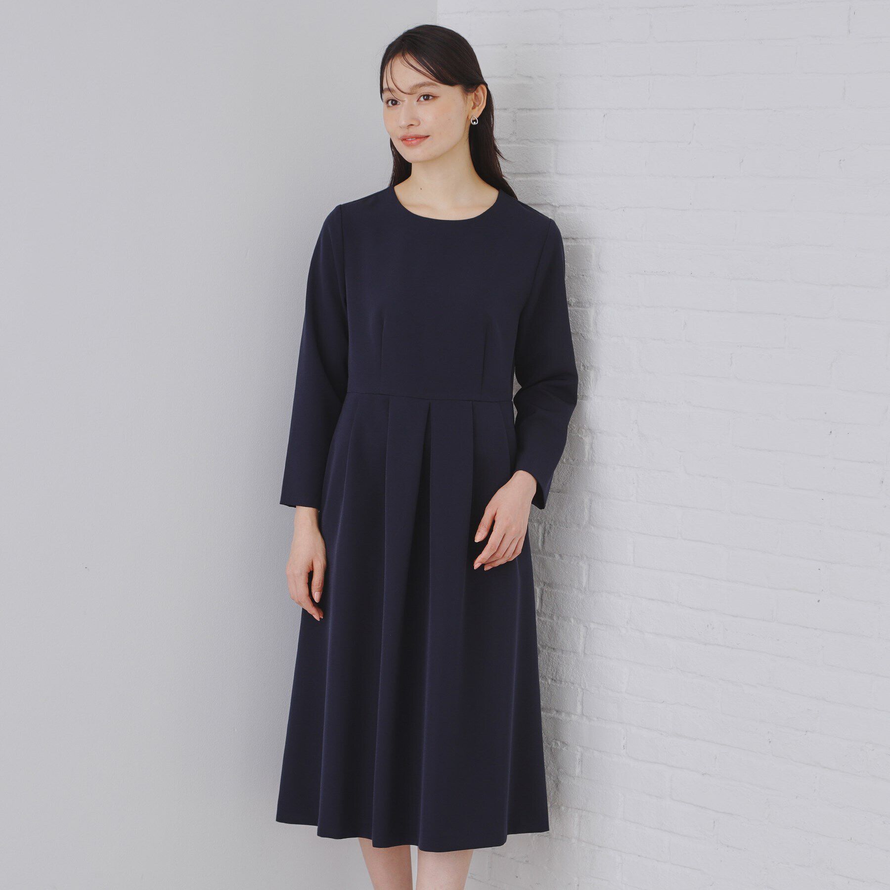 OPAQUE.CLIP「《通勤/セットアップ対応》タックフレアワンピース/ダブルクロス【洗濯機洗い可】」|ワンピース|