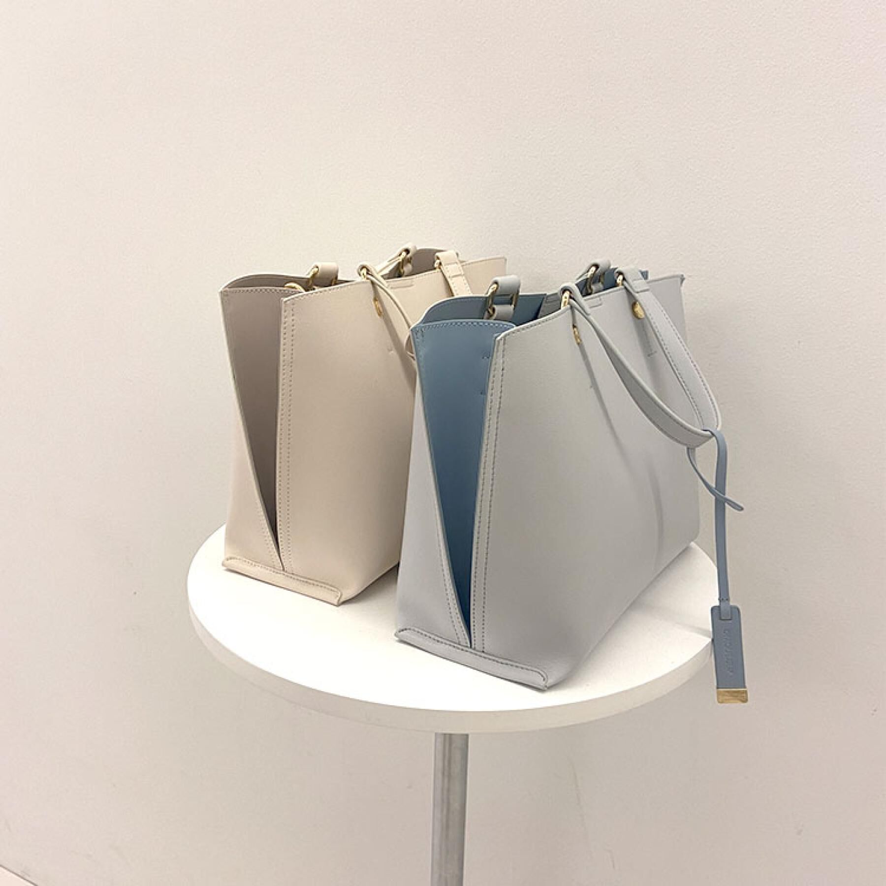 OPAQUE.CLIP「【2WAY】バイカラー3層ミドルトートバッグ」|トートバッグ|