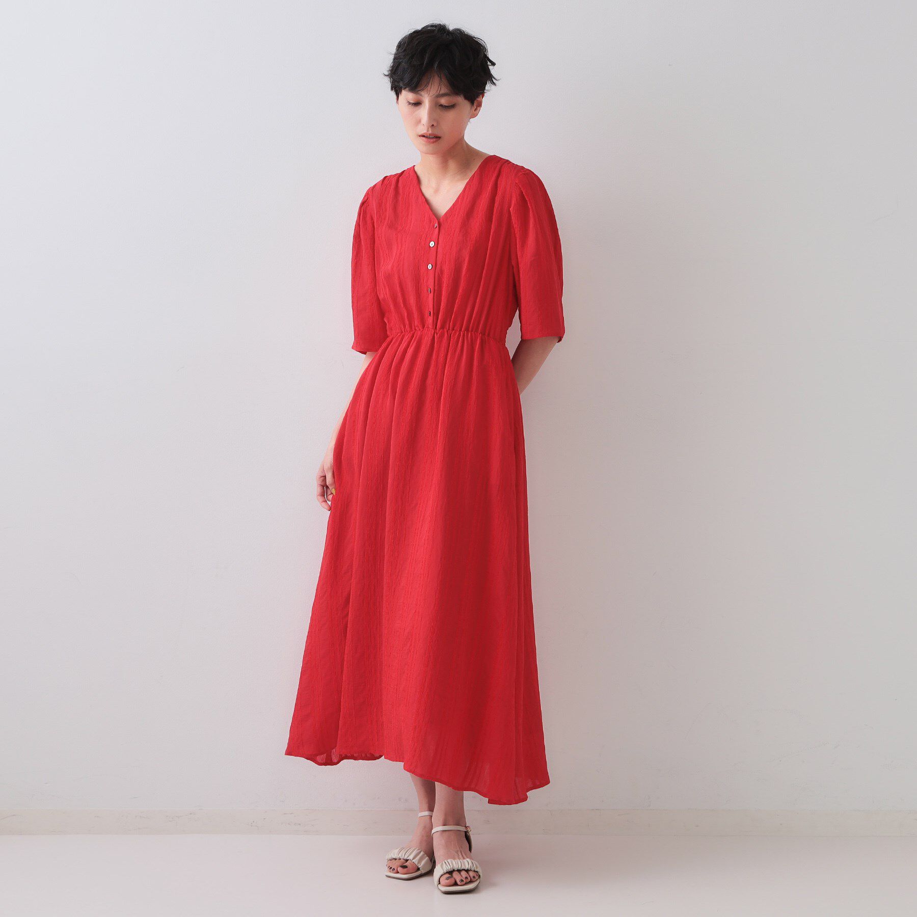 OPAQUE.CLIP「Vネックフィット＆フレアワンピース」|ワンピース|