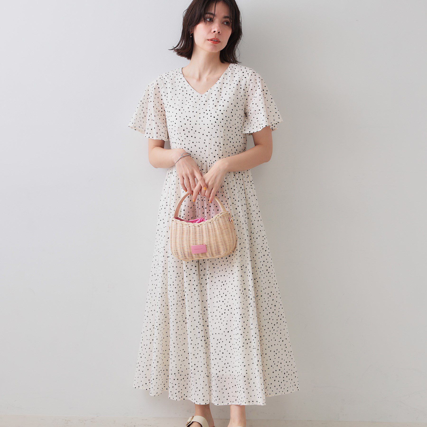 OPAQUE.CLIP「Vネックフィット＆フレアドレス/オーガニックコットン混【洗濯機洗い可】」|ワンピース|