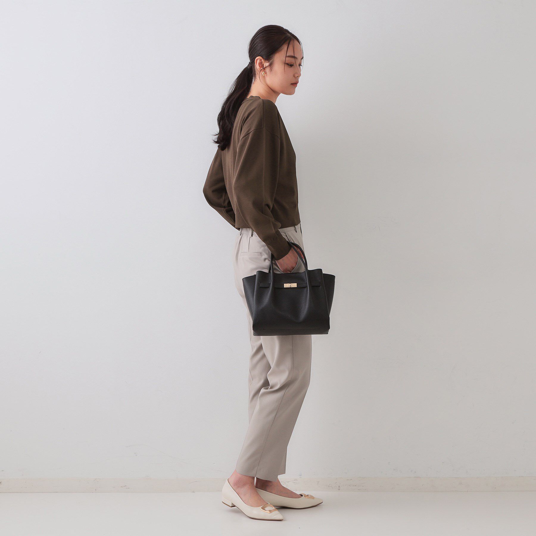 OPAQUE.CLIP「UV Vネックニットカーディガン【接触冷感/洗濯機洗い可/抗ピル】」|カーディガン|