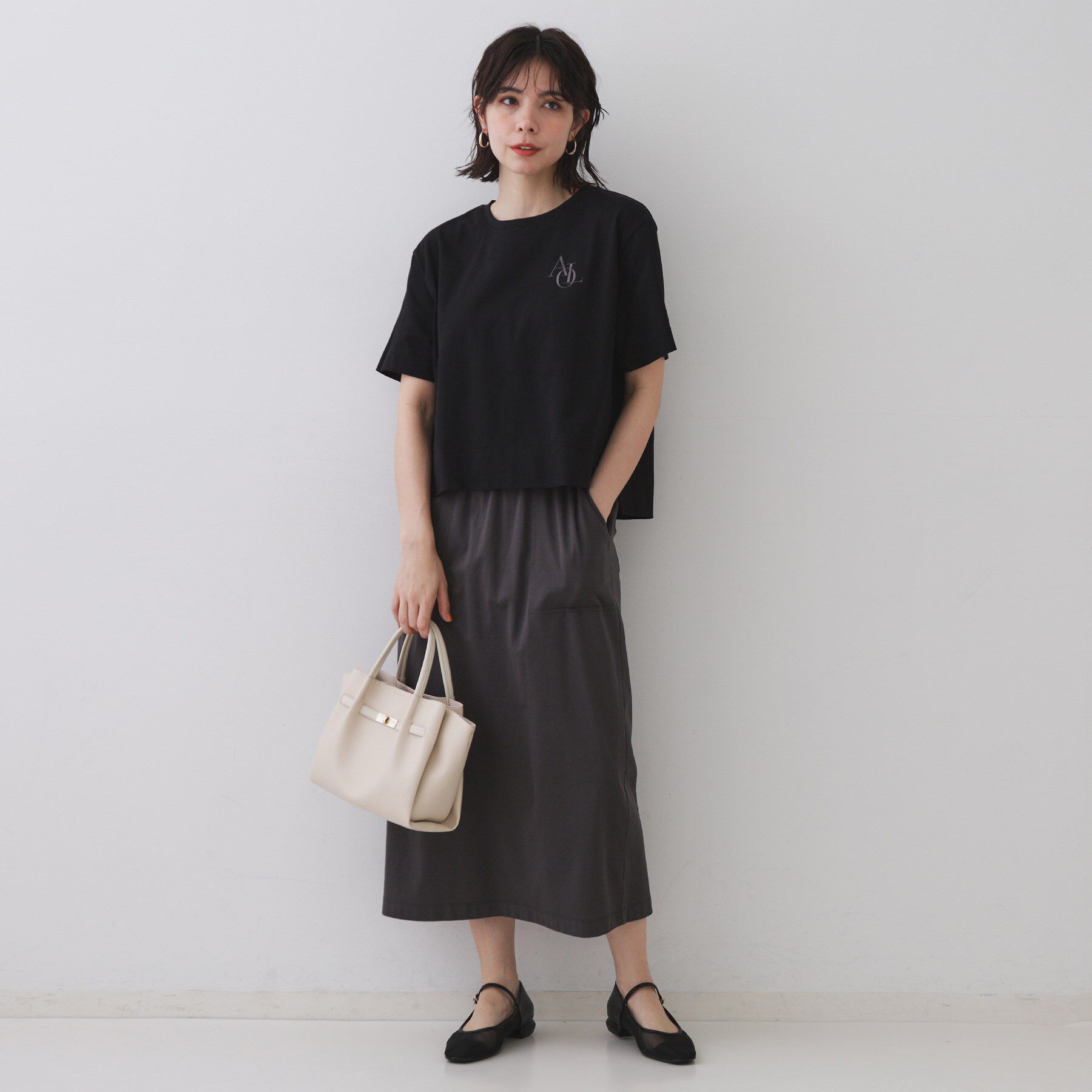 OPAQUE.CLIP「刺繍ロゴワイドシルエットTシャツ【洗濯機洗い可】」|Tシャツ・カットソー|