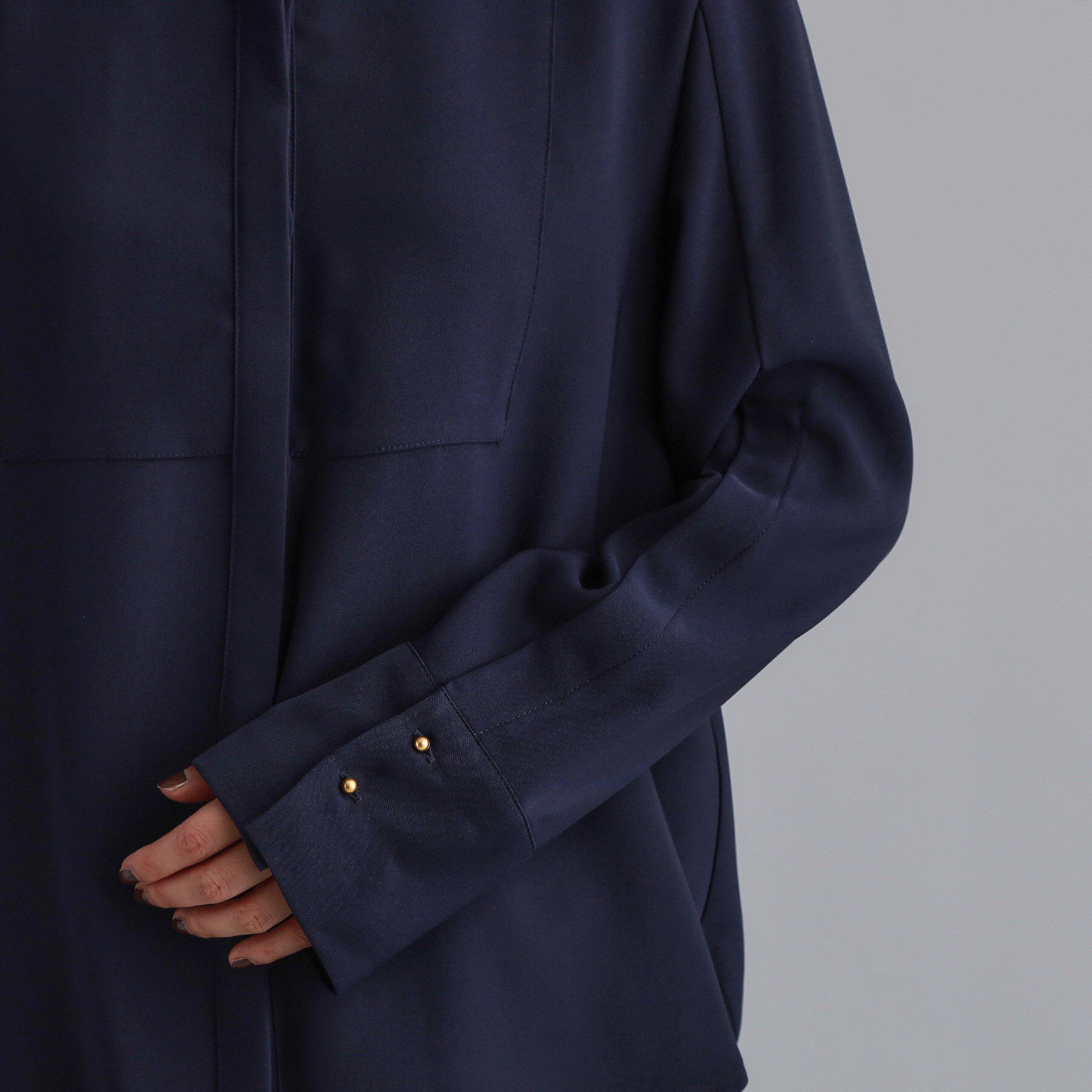 OPAQUE.CLIP「【es】ブザム切替バンドカラーシャツブラウス【洗濯機OK/防シワ/UVケア/接触冷感】」|シャツ・ブラウス|