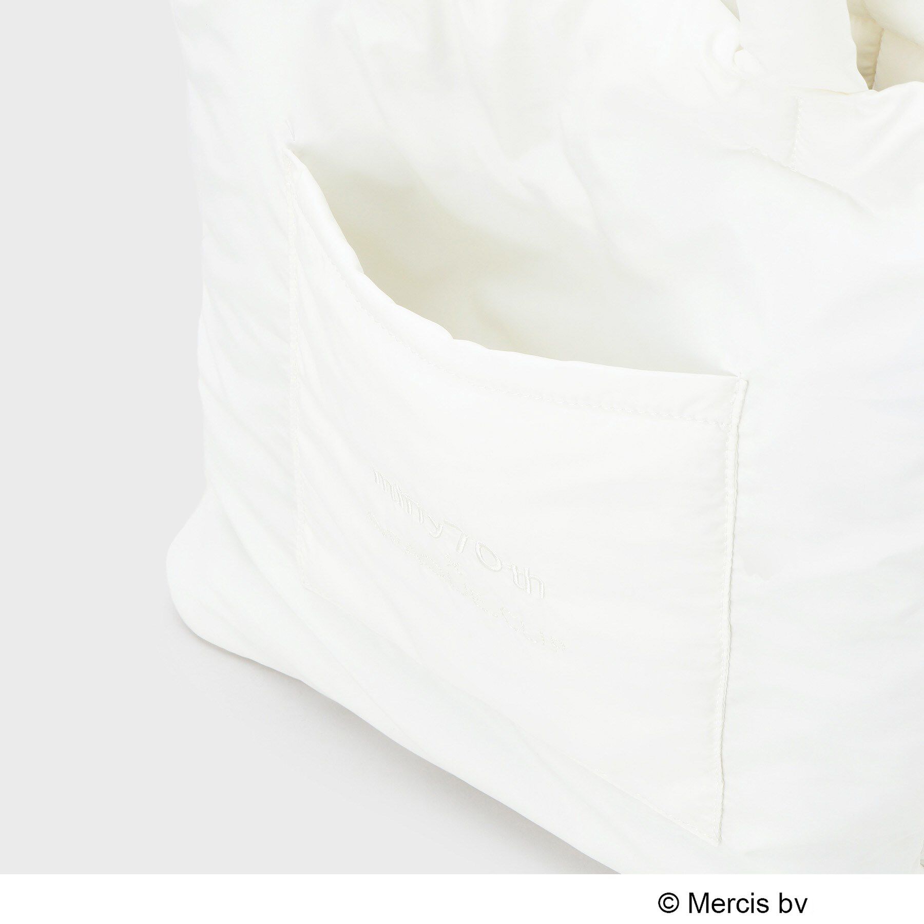 OPAQUE.CLIP「【コラボ】miffy ｘ OPAQUE.CLIP A4サイズ対応 軽量パフィートートバッグ」|トートバッグ|