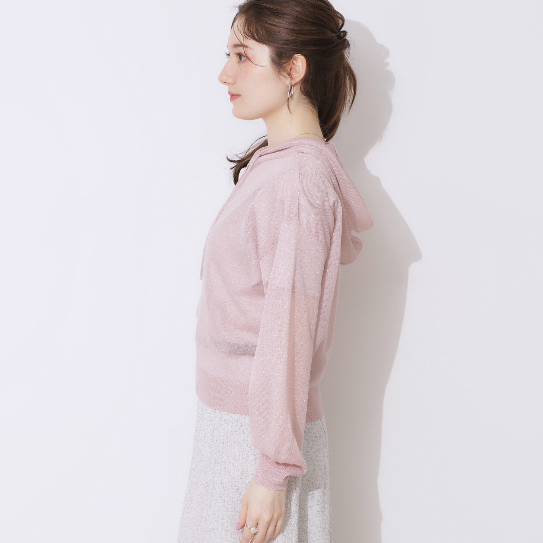 Couture broach「【上品な透け感・大人カジュアル】シアージップアップフーディー」|パーカー|