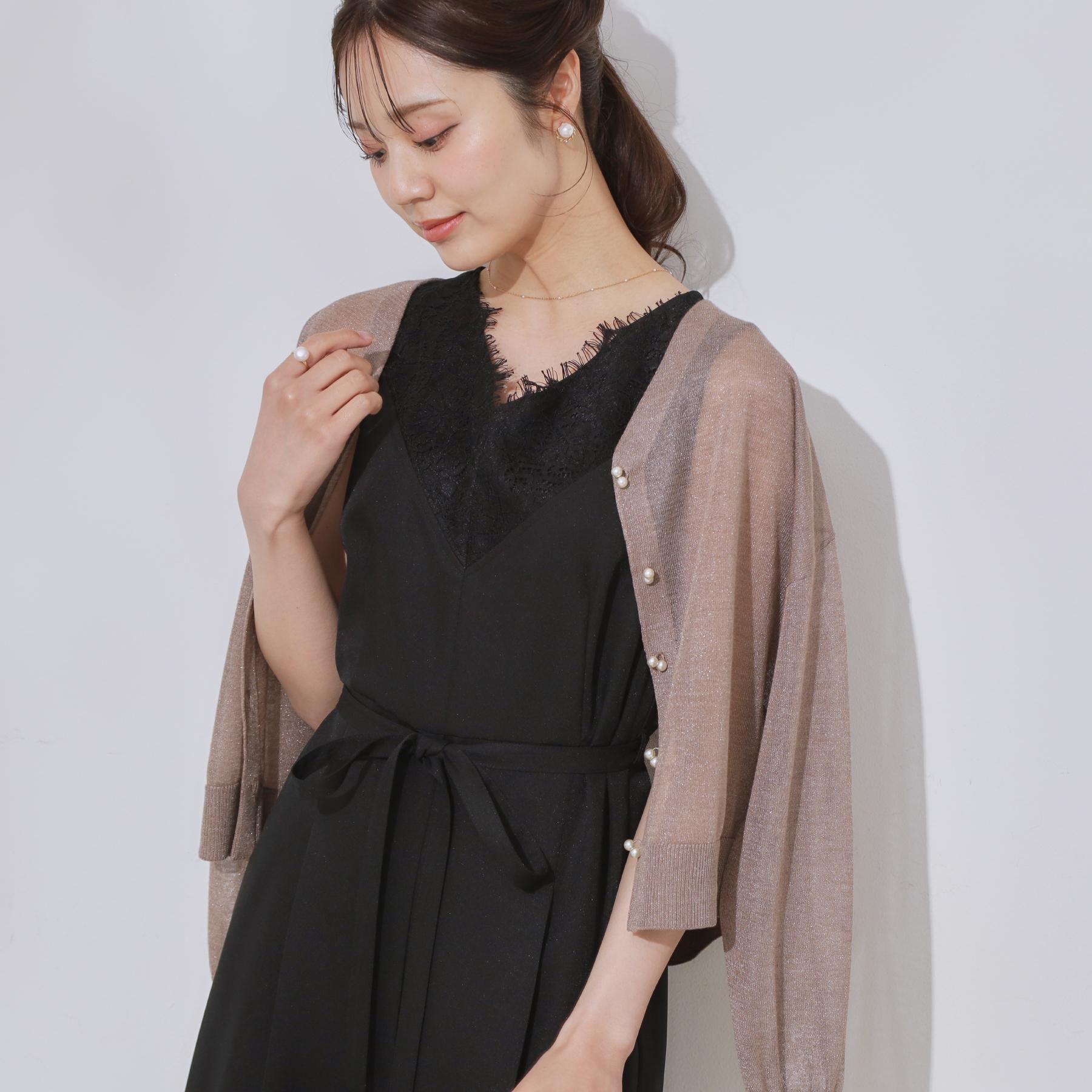 Couture broach「【上品な透け感・通勤】ダブルパール調釦シアーカーディガン」|カーディガン|
